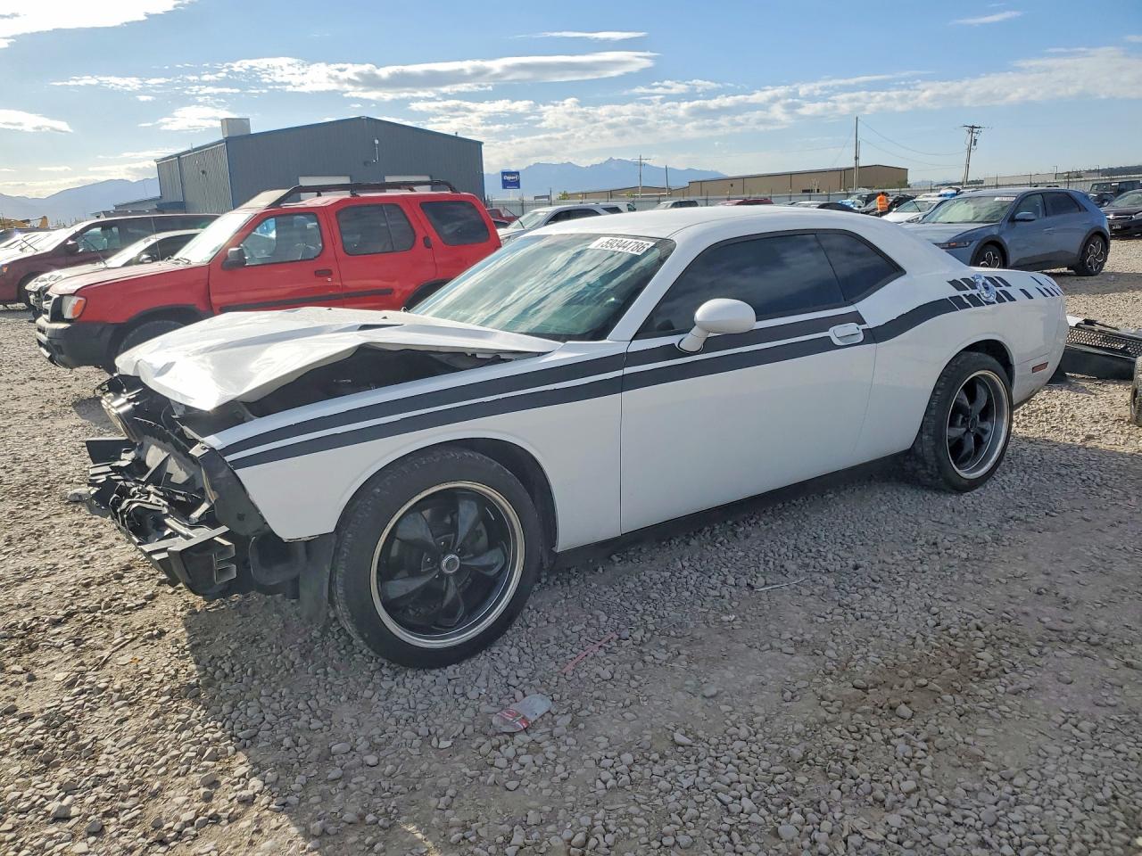 2013 Dodge Challenger Sxt White vin: 2C3CDYAG3DH646098