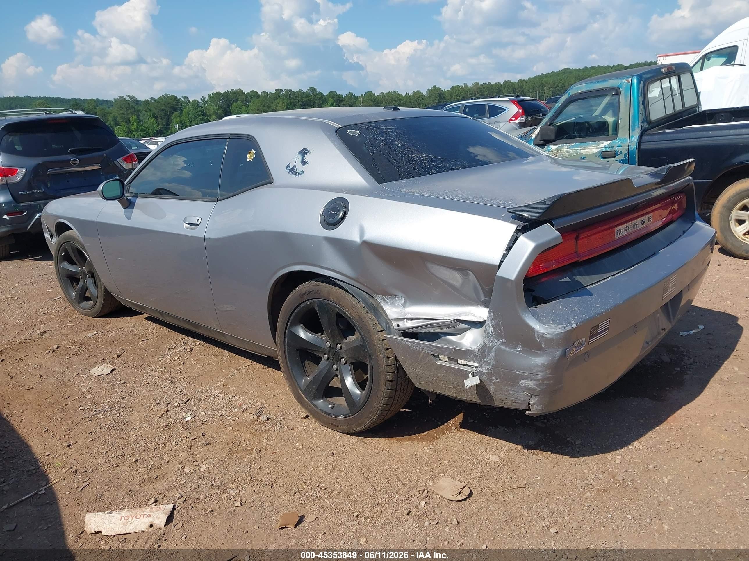 2013 Dodge Challenger Sxt Plus Silver vin: 2C3CDYAG3DH650751
