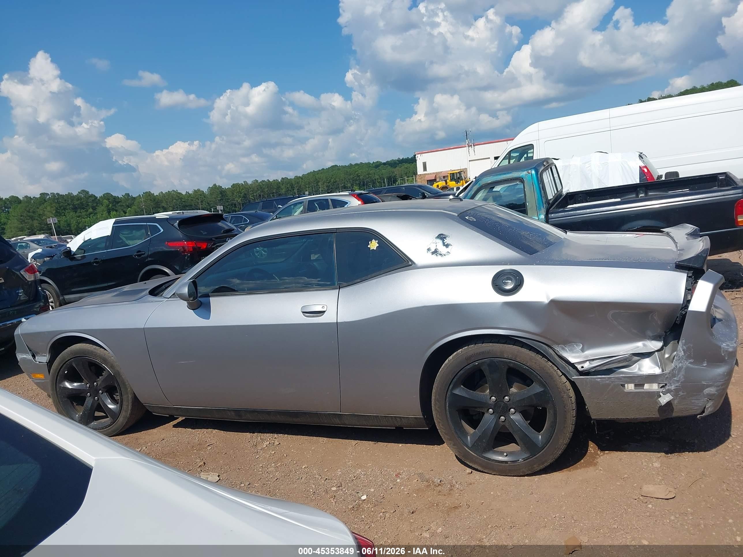 2013 Dodge Challenger Sxt Plus Silver vin: 2C3CDYAG3DH650751