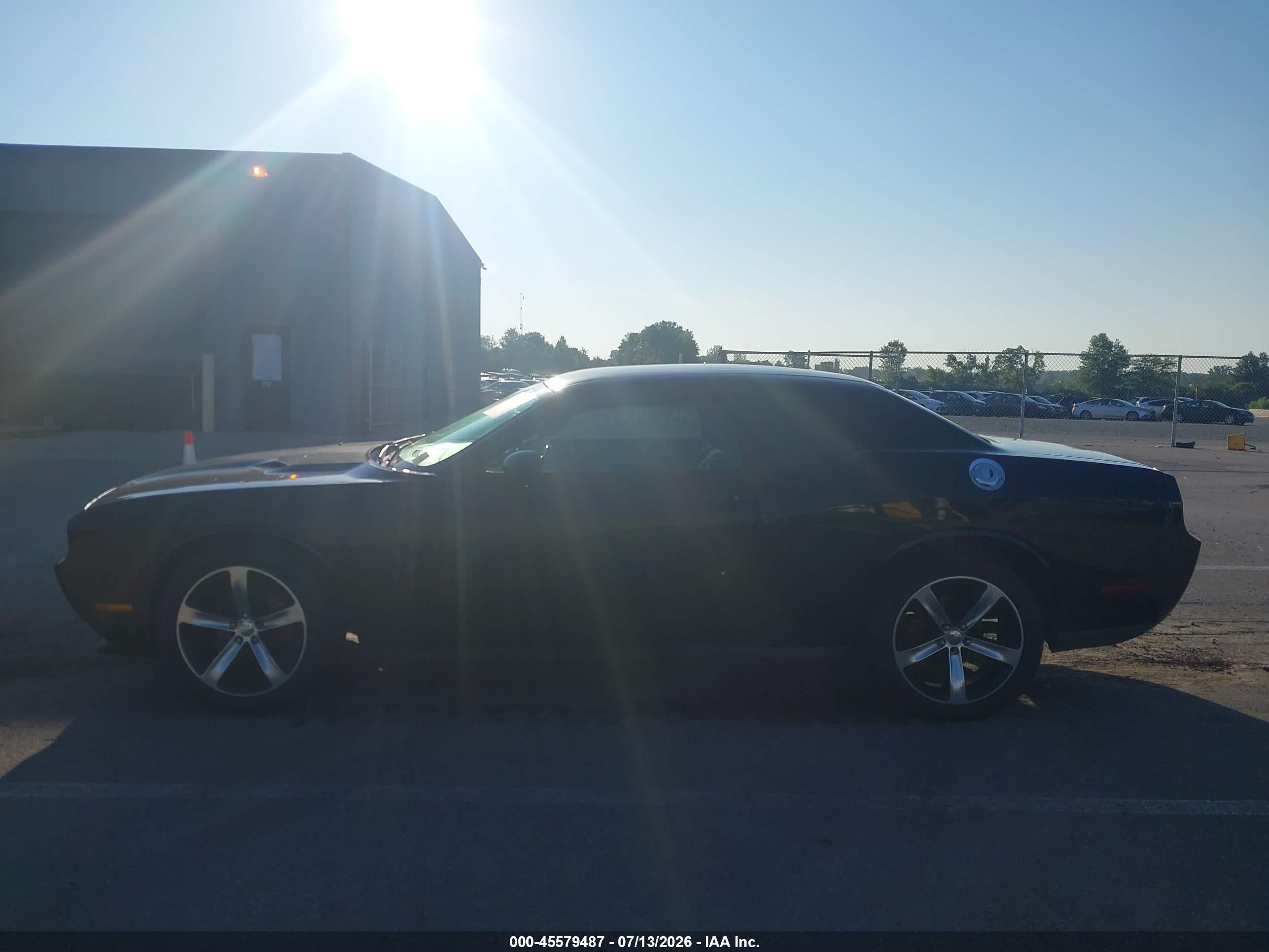 2013 Dodge Challenger Sxt Black vin: 2C3CDYAG3DH692532