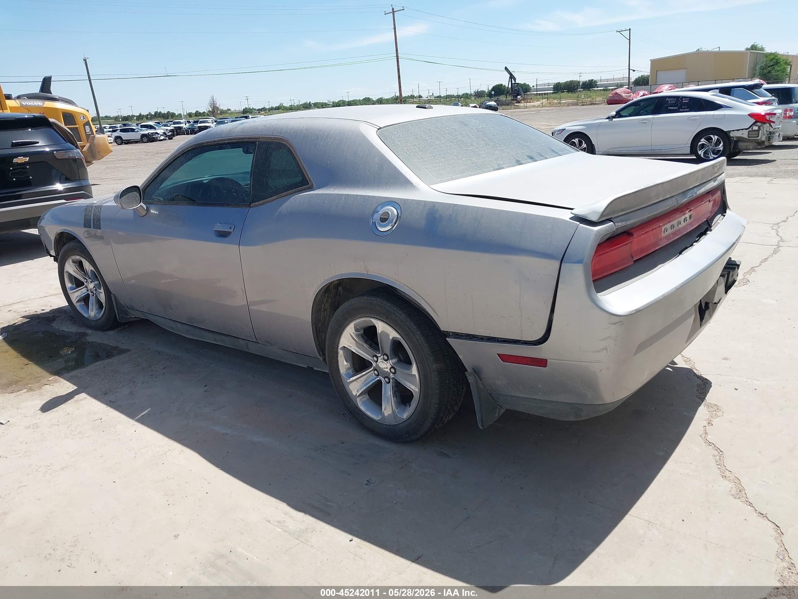 2014 Dodge Challenger Sxt Silver vin: 2C3CDYAG3EH112181