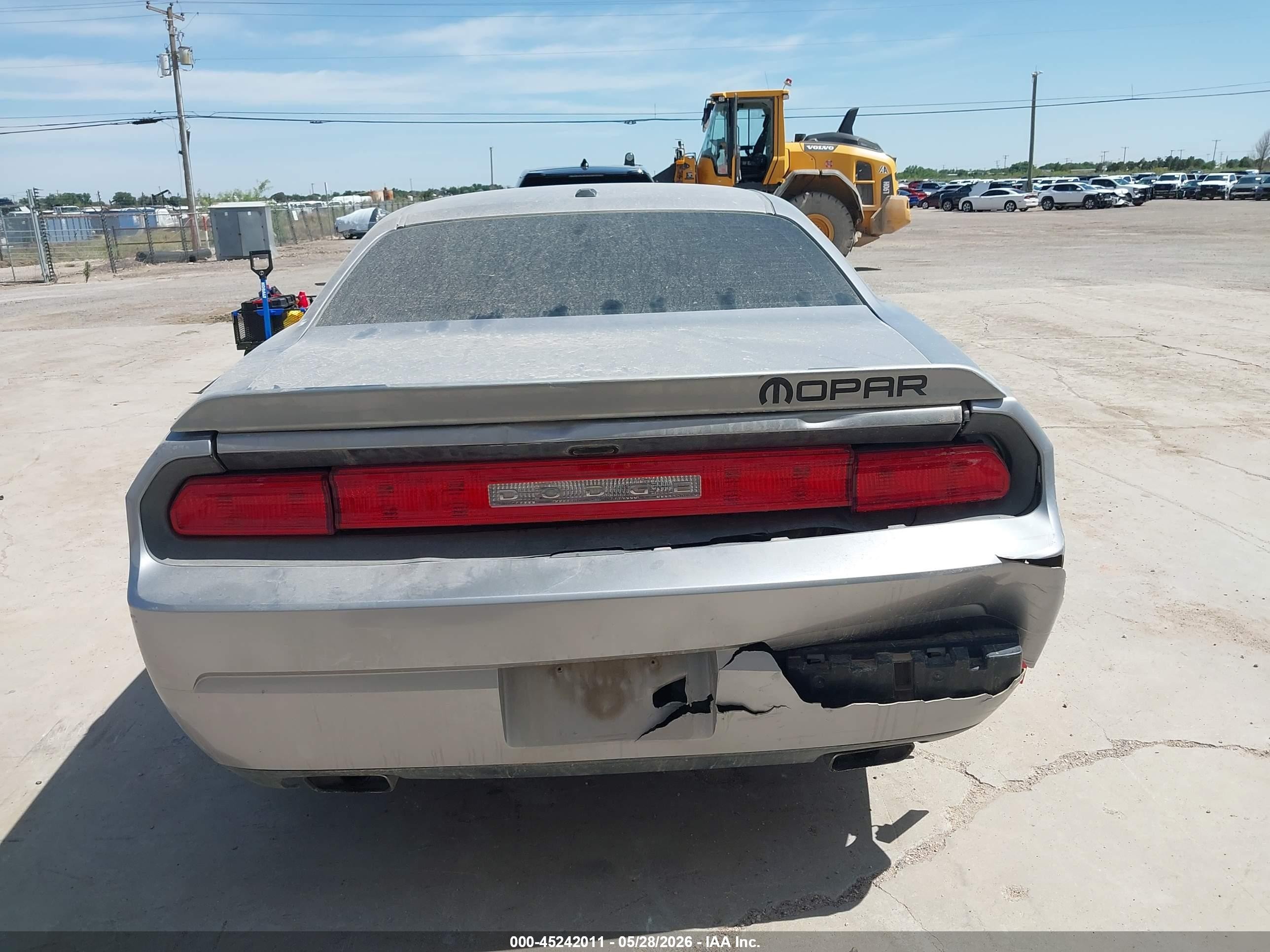 2014 Dodge Challenger Sxt Silver vin: 2C3CDYAG3EH112181