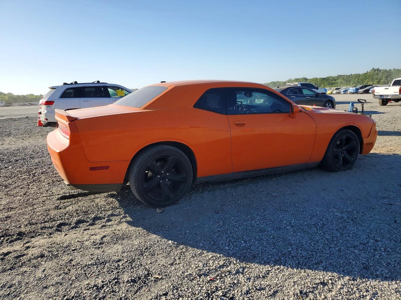 2014 Dodge Challenger Sxt Orange vin: 2C3CDYAG3EH139347