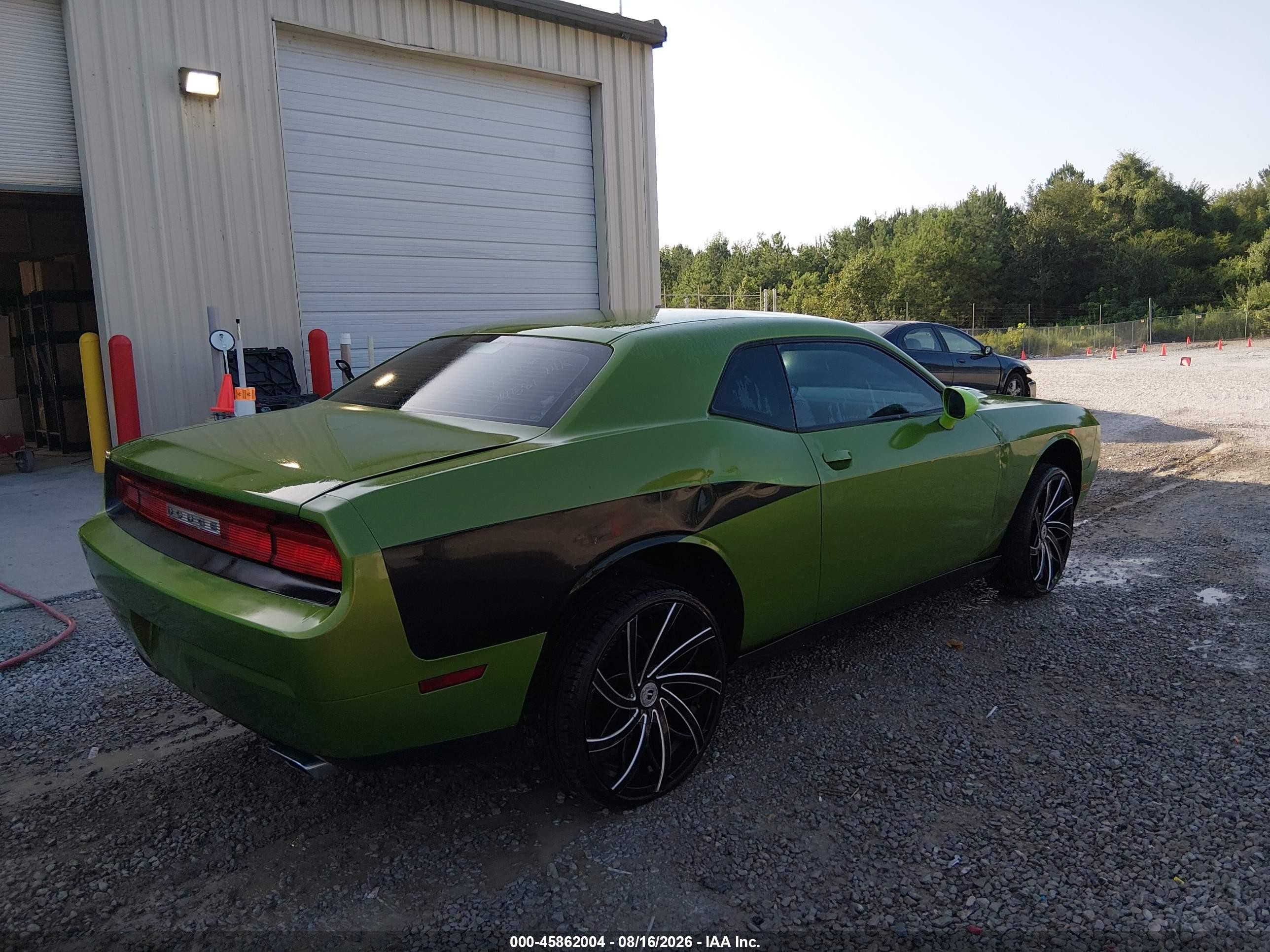 2014 Dodge Challenger Sxt Зеленый vin: 2C3CDYAG3EH214581