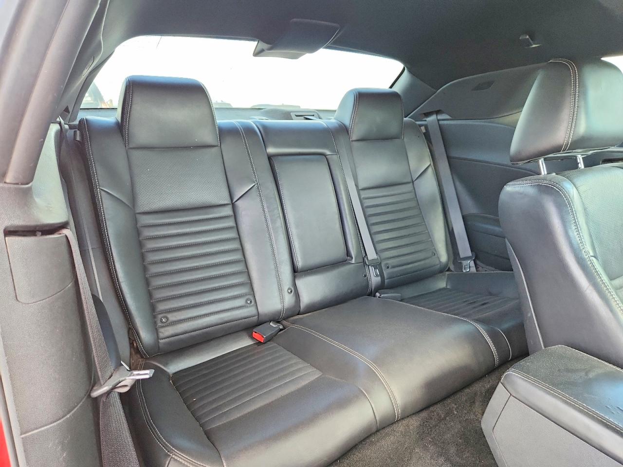 2012 Dodge Challenger Sxt Red vin: 2C3CDYAG4CH206731