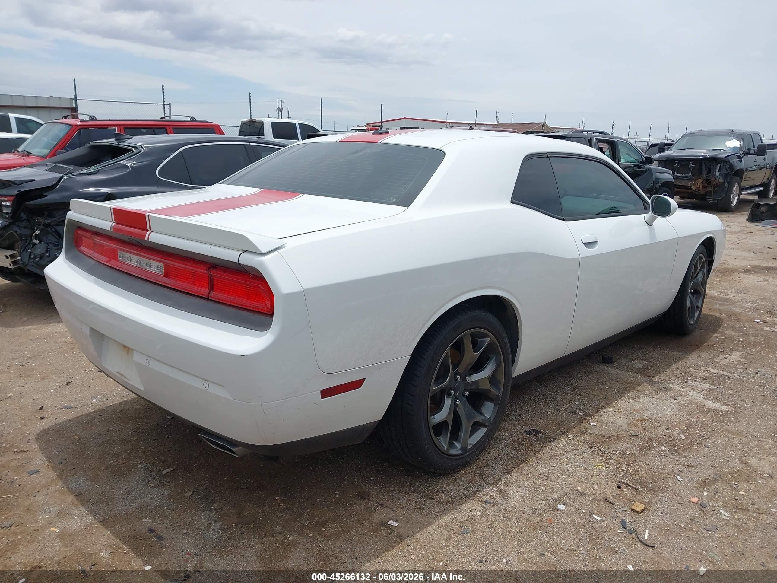 2013 Dodge Challenger Rallye Redline White vin: 2C3CDYAG4DH612378