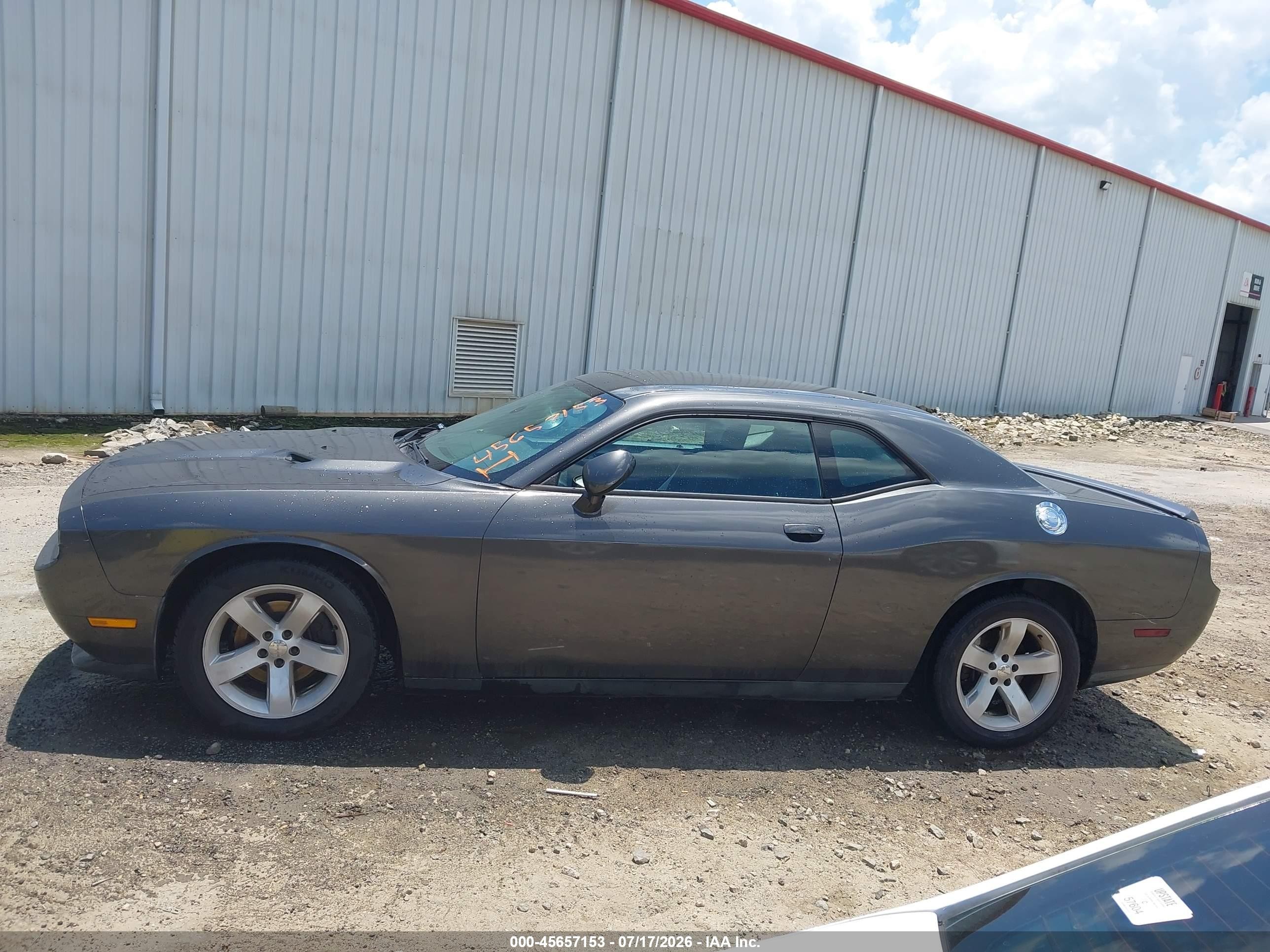 2013 Dodge Challenger Sxt Gray vin: 2C3CDYAG4DH631075