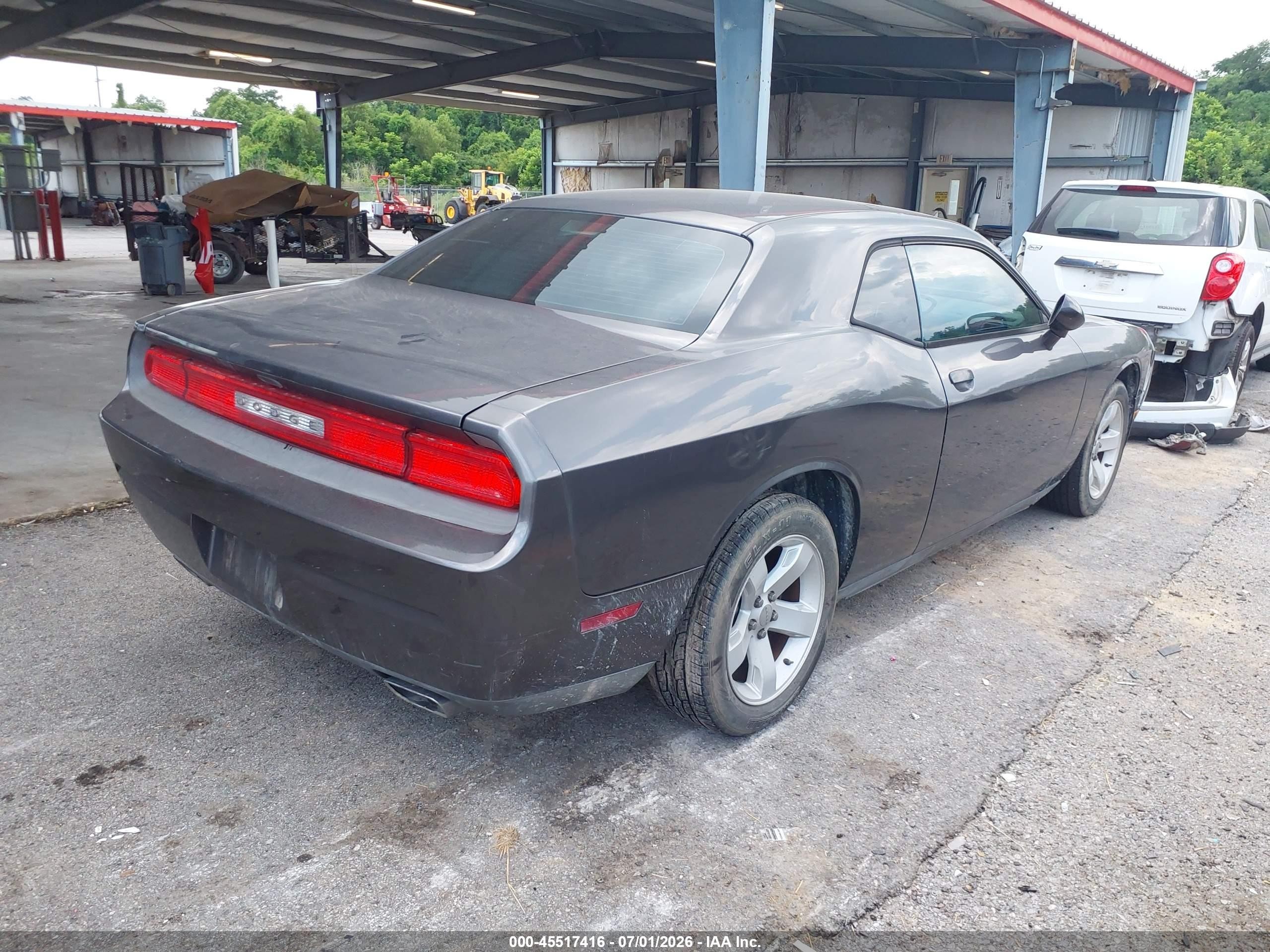 2013 Dodge Challenger Sxt Серый vin: 2C3CDYAG4DH684407