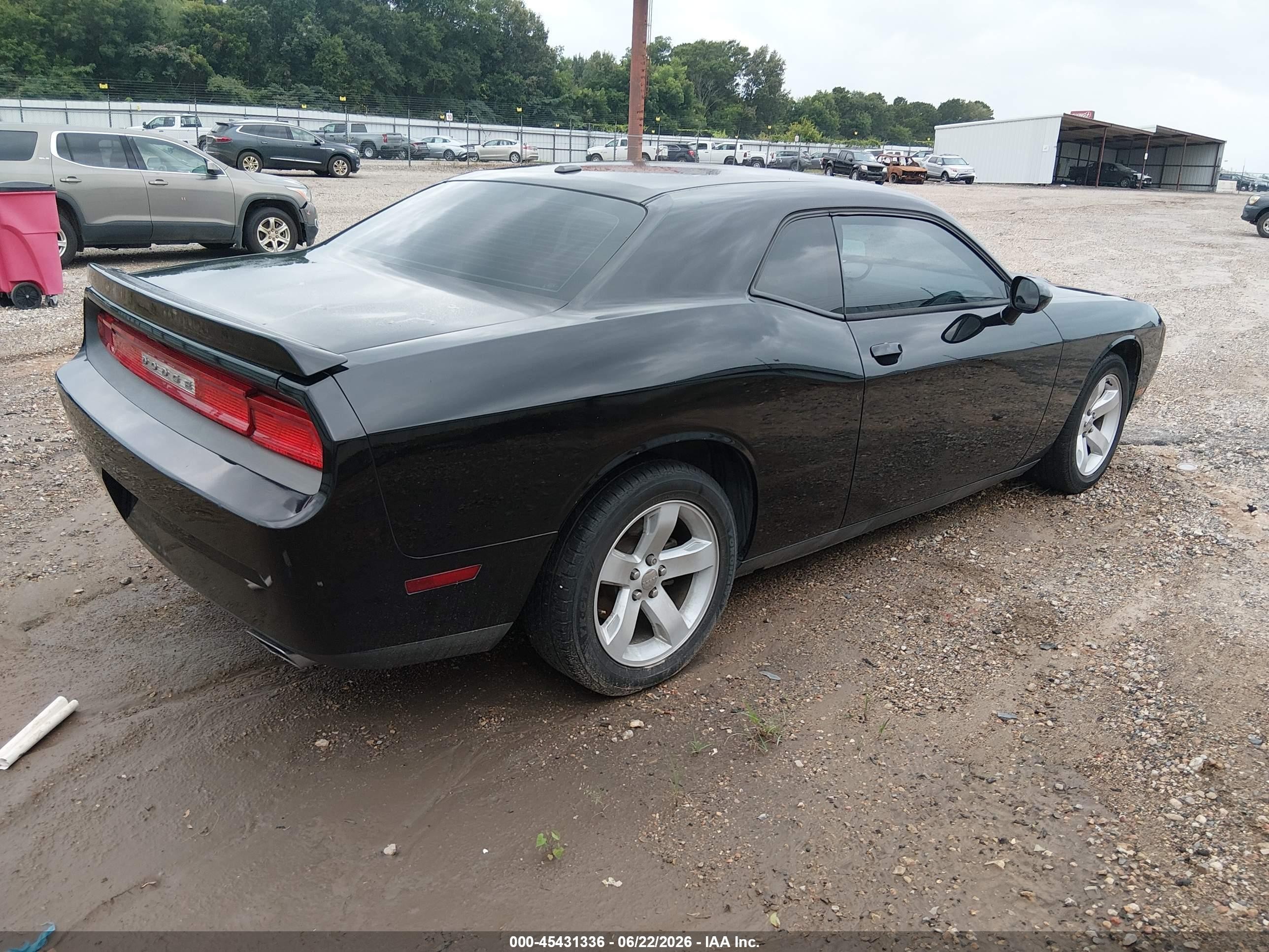 2013 Dodge Challenger Sxt Black vin: 2C3CDYAG4DH688070