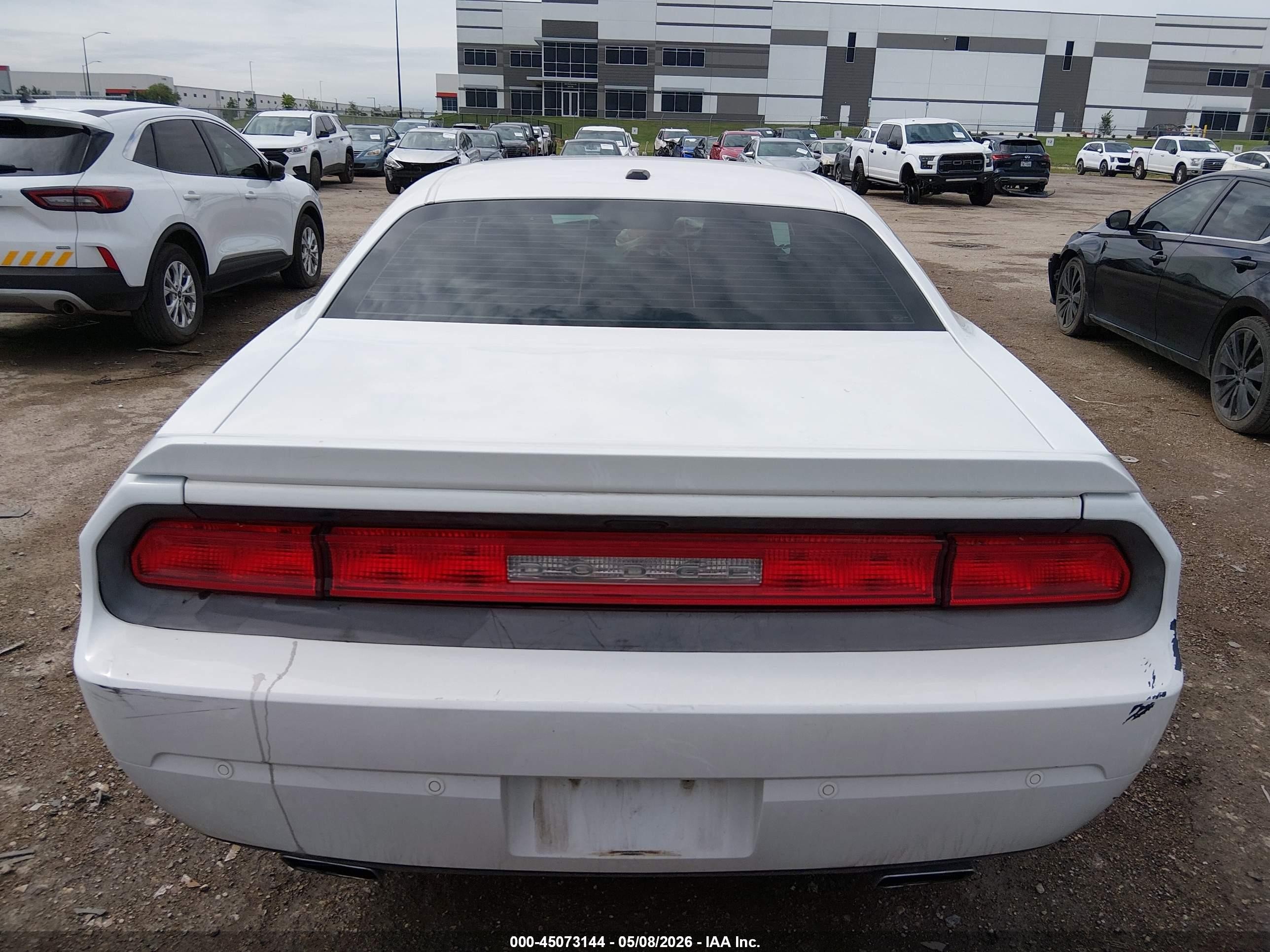 2013 Dodge Challenger Sxt Plus White vin: 2C3CDYAG4DH708611