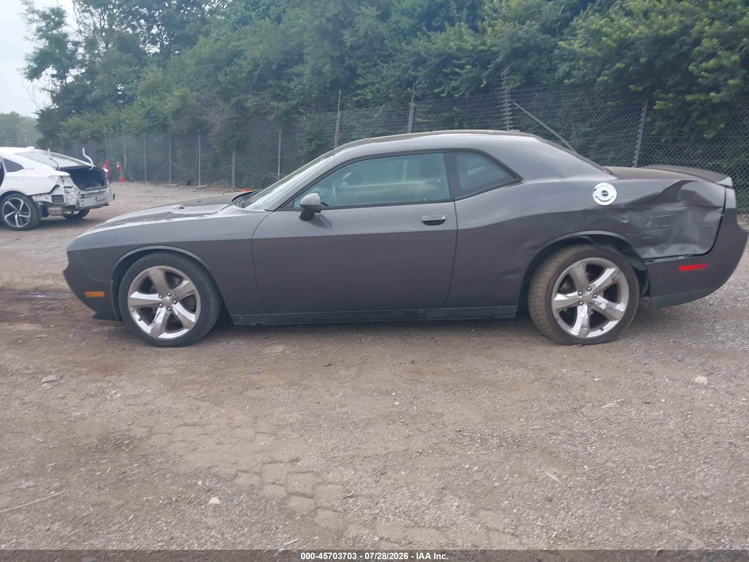 2013 Dodge Challenger Sxt Plus Gray vin: 2C3CDYAG4DH723819