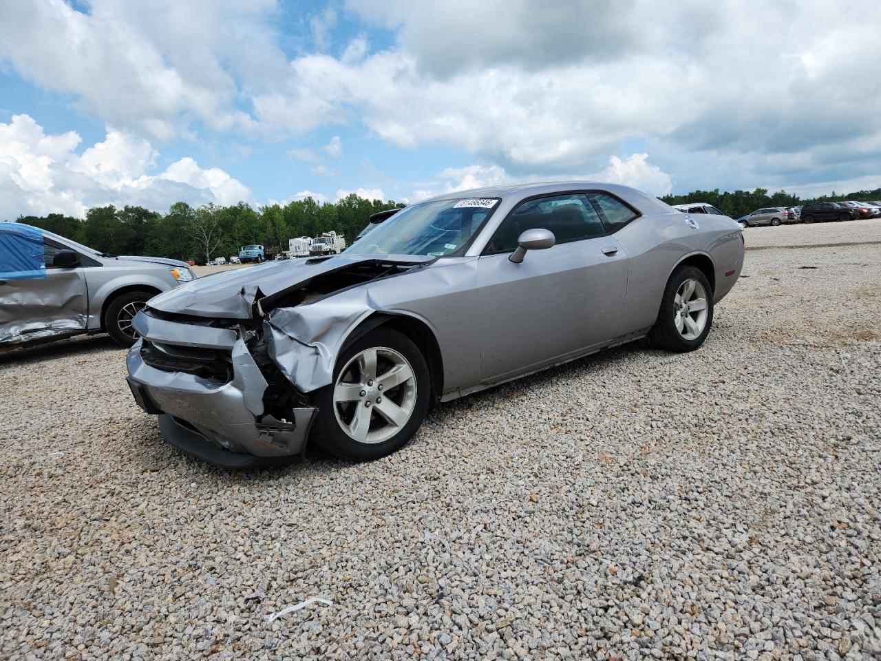2014 Dodge Challenger Sxt Silver vin: 2C3CDYAG4EH110701