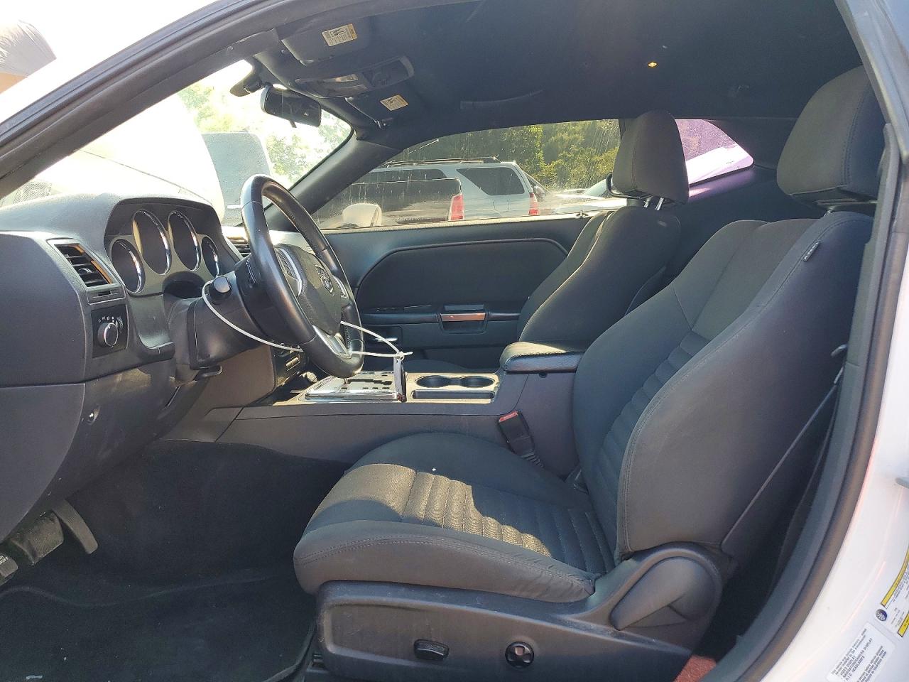 2014 Dodge Challenger Sxt Белый vin: 2C3CDYAG4EH127109