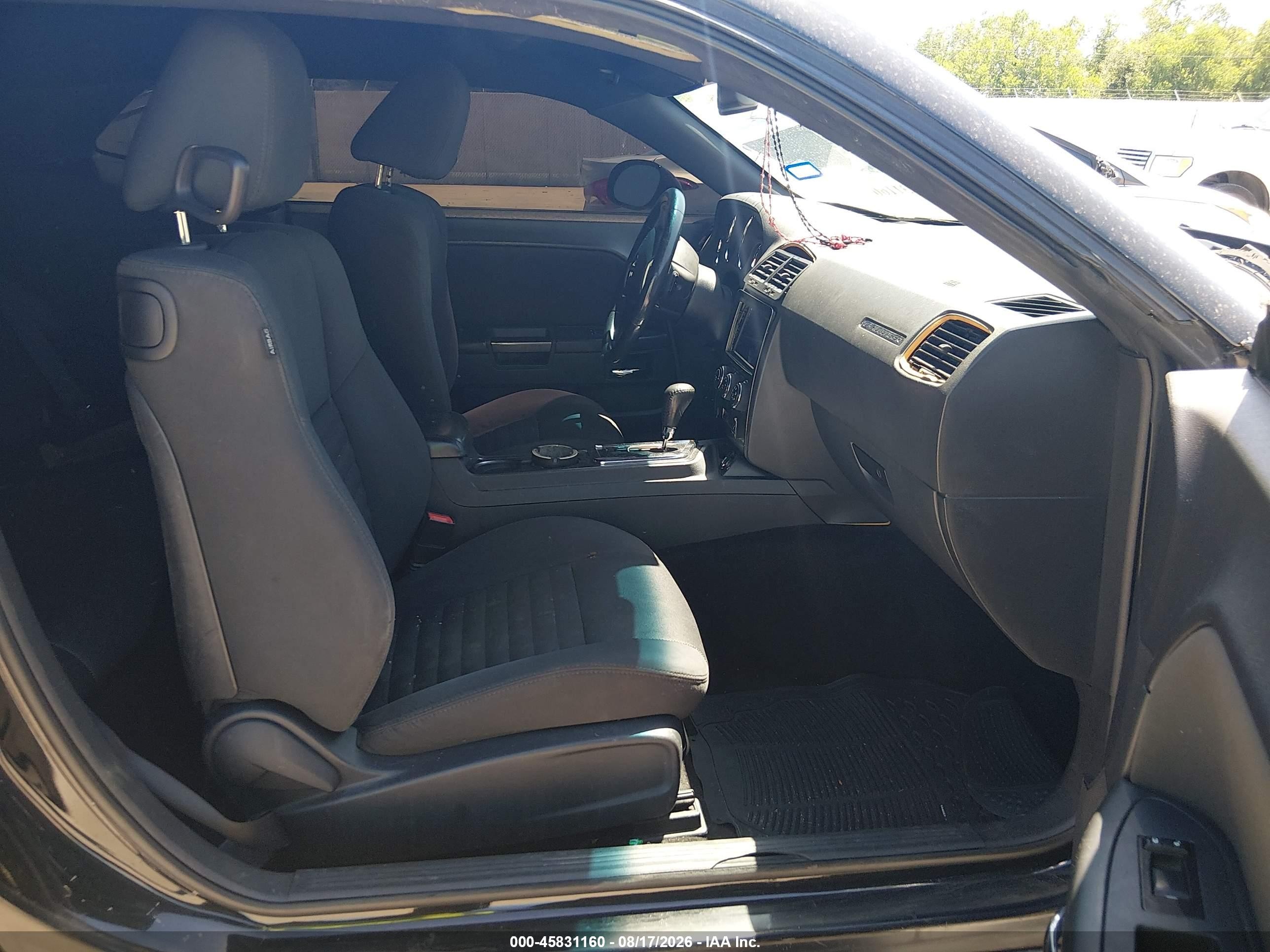2014 Dodge Challenger Sxt Черный vin: 2C3CDYAG4EH179842