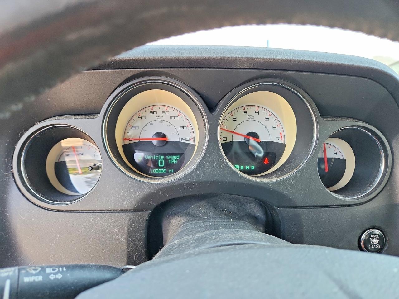 2014 Dodge Challenger Sxt White vin: 2C3CDYAG4EH293470