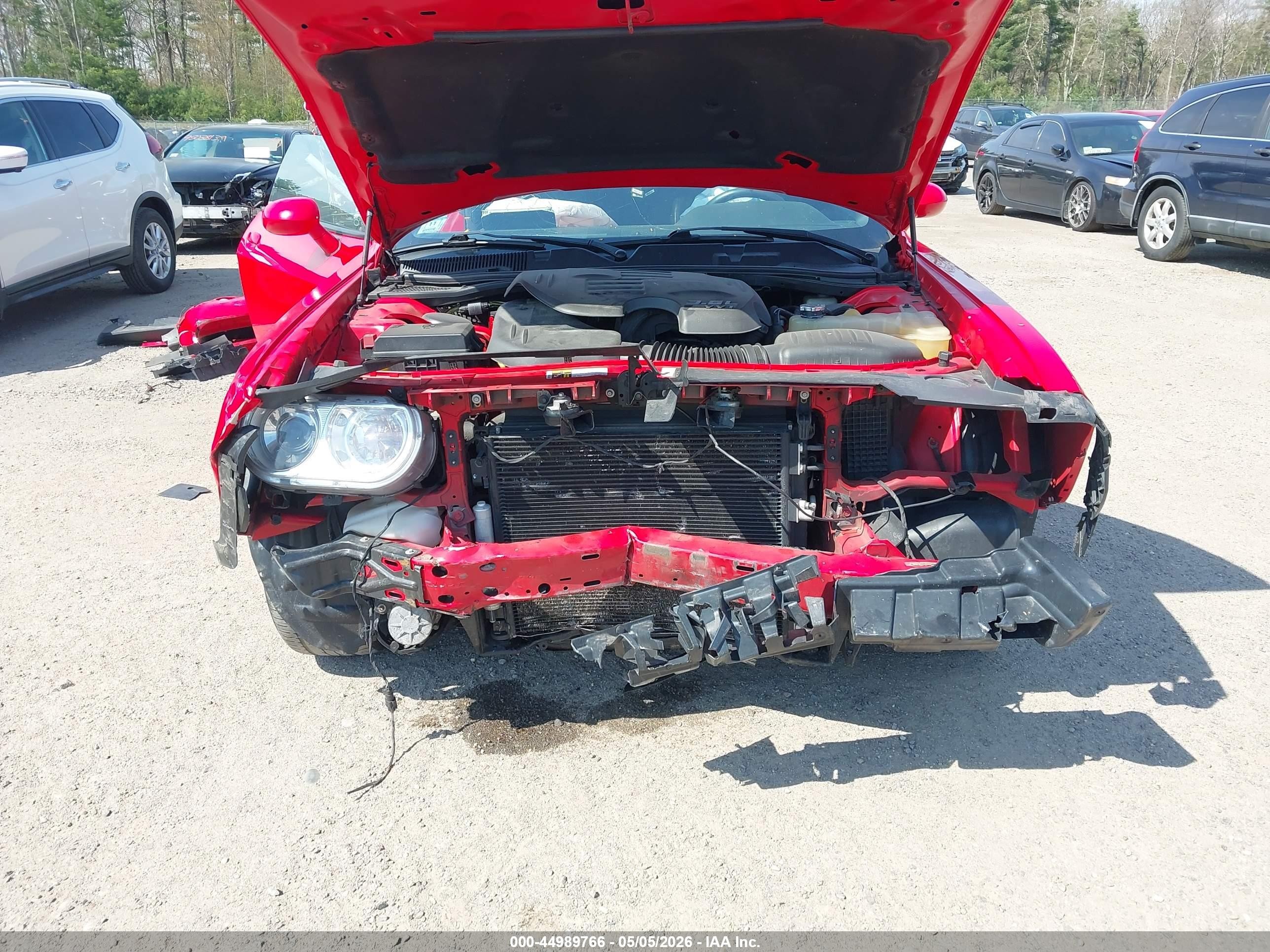 2014 Dodge Challenger Sxt Plus Красный vin: 2C3CDYAG4EH306640