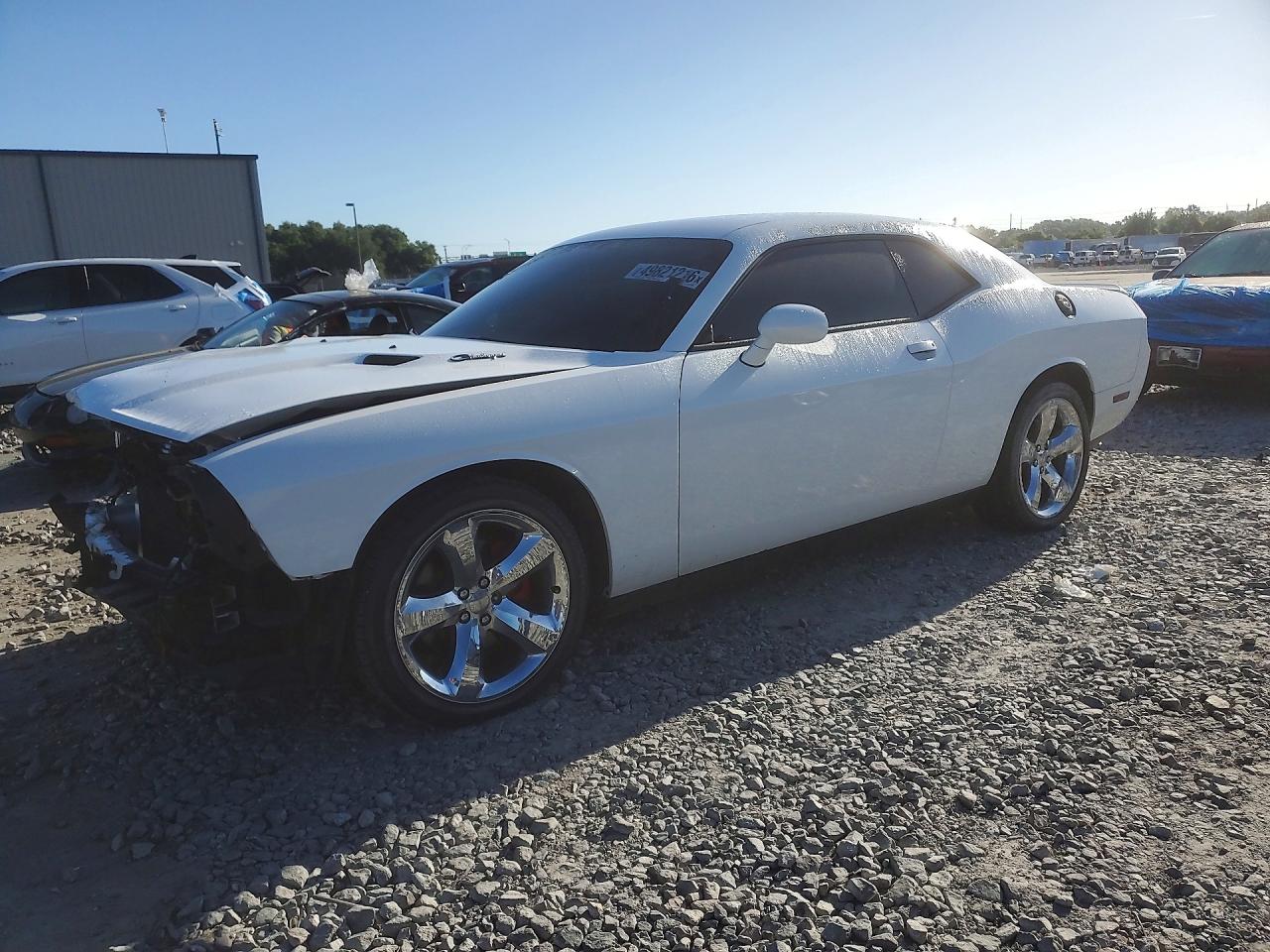 2C3CDYAG5CH213266