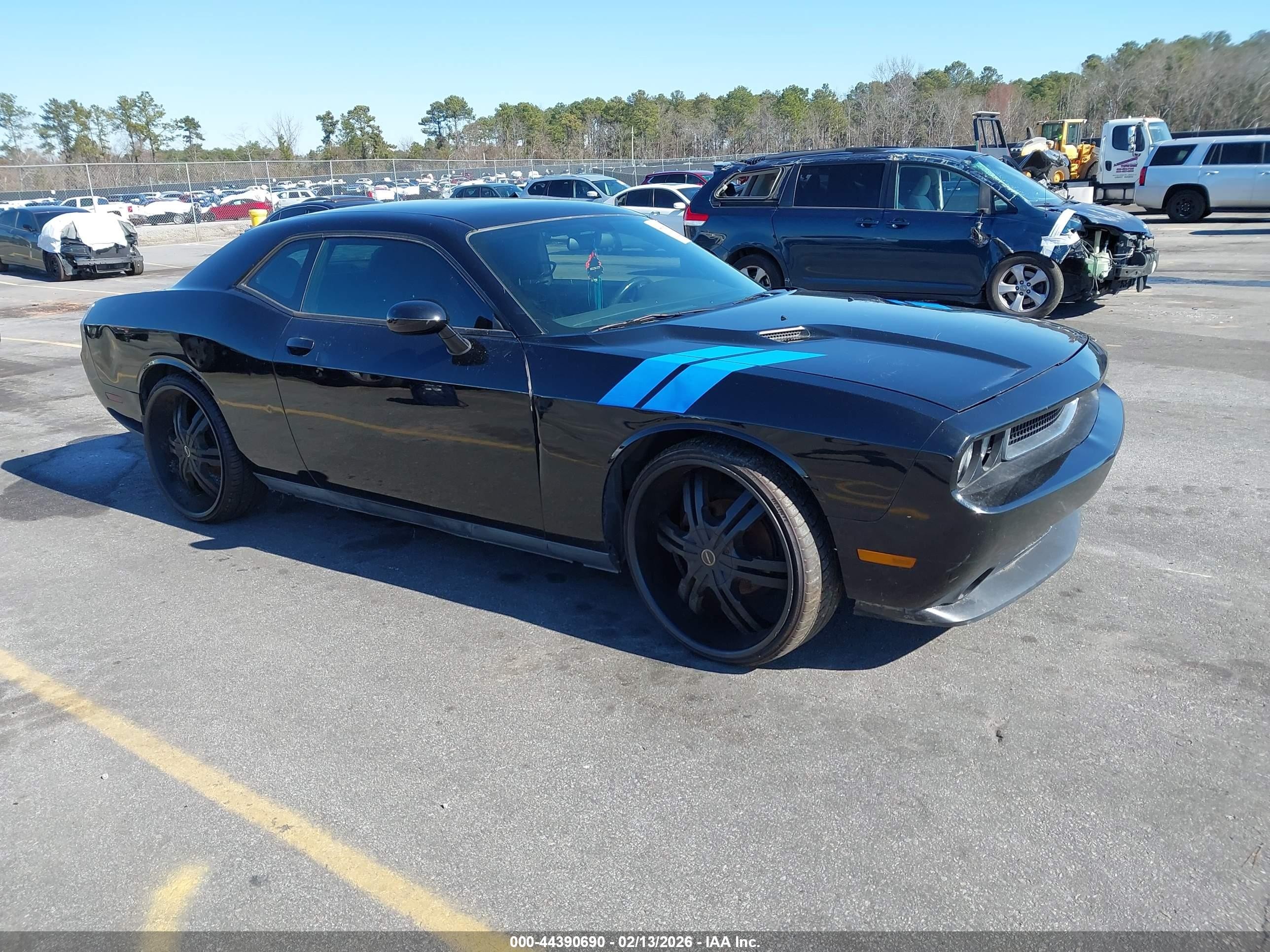 2C3CDYAG5DH530594