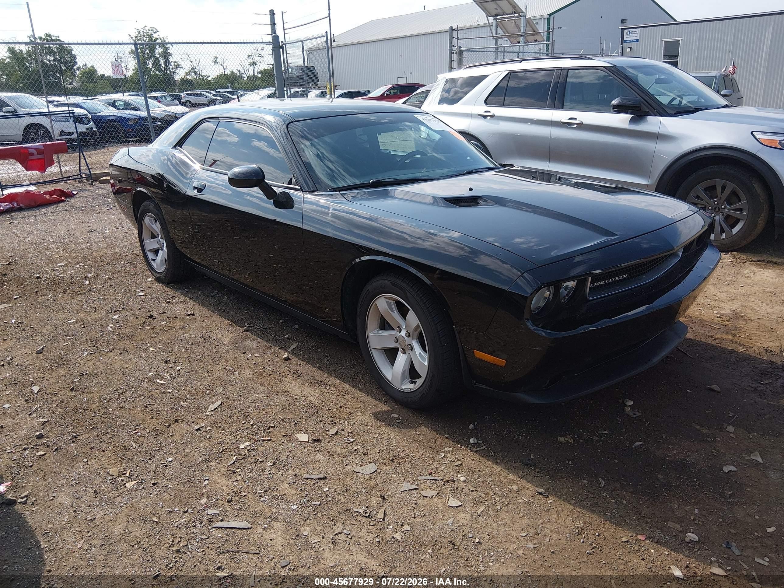 2013 Dodge Challenger Sxt Black vin: 2C3CDYAG5DH582226
