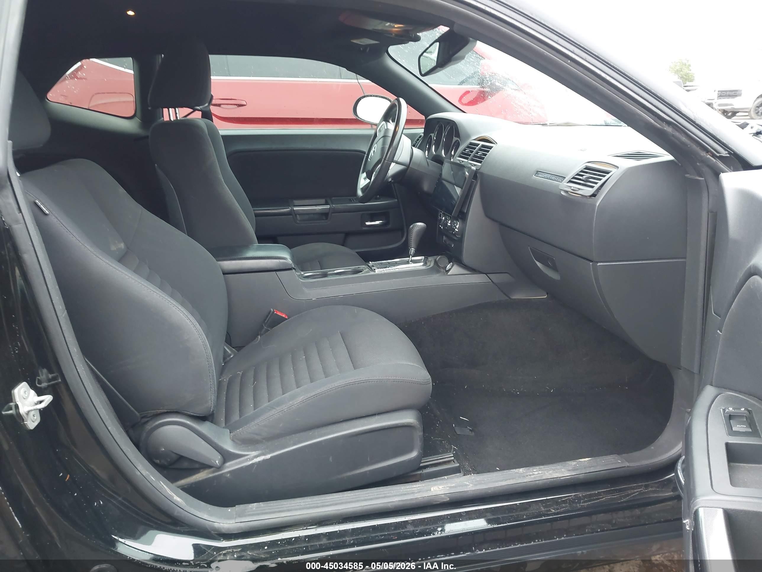 2013 Dodge Challenger Sxt Black vin: 2C3CDYAG5DH700372