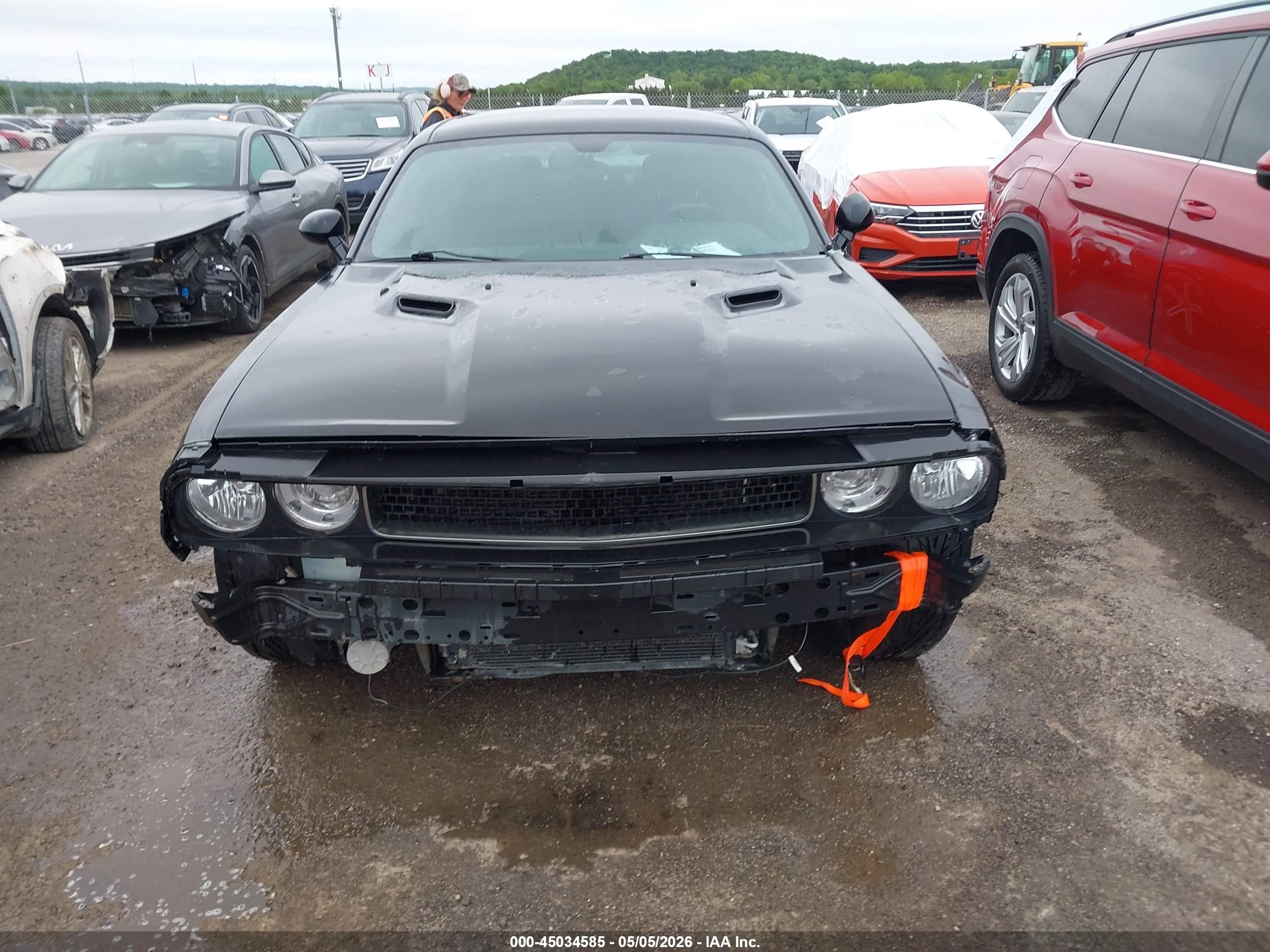 2013 Dodge Challenger Sxt Black vin: 2C3CDYAG5DH700372