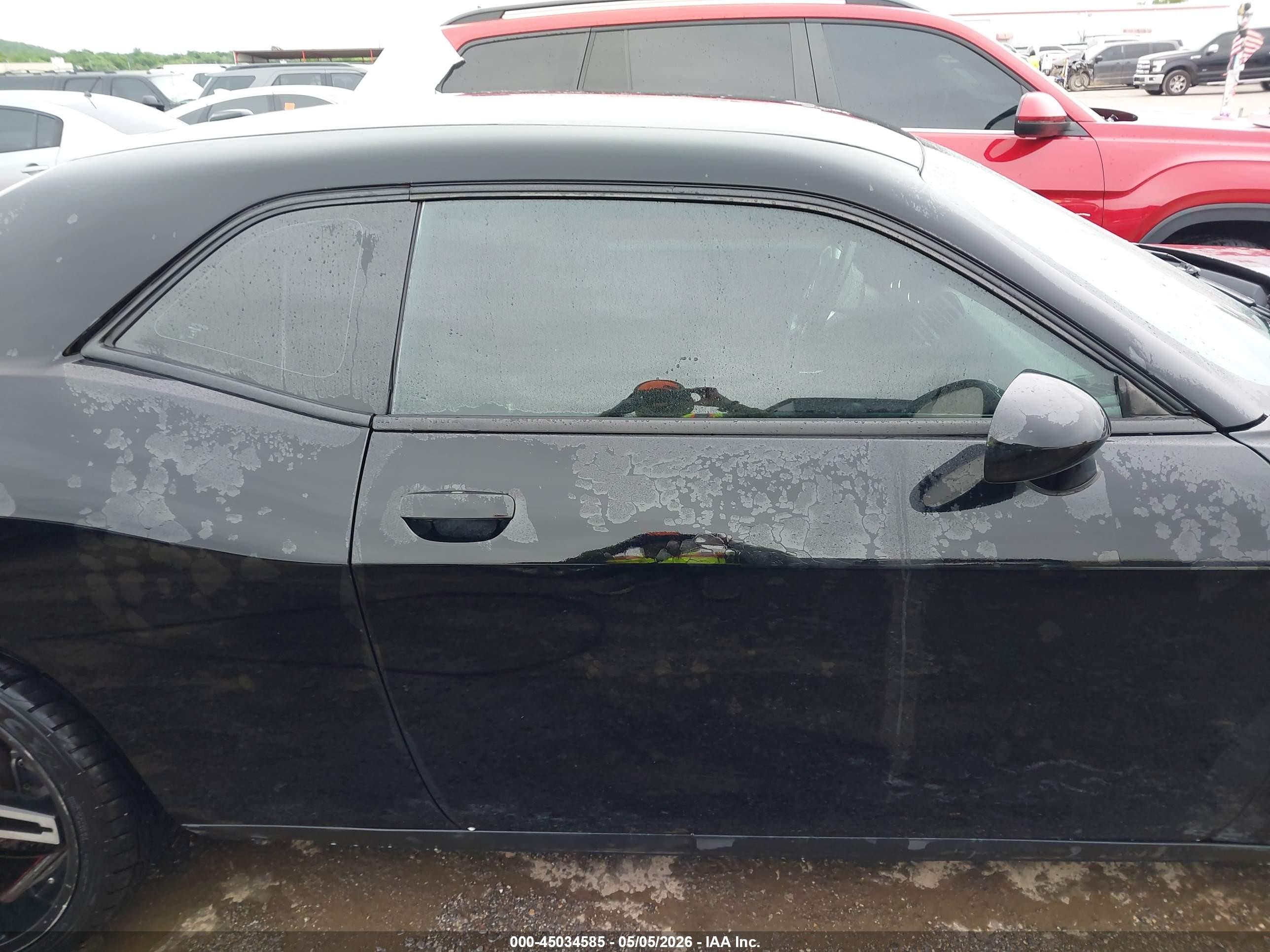 2013 Dodge Challenger Sxt Black vin: 2C3CDYAG5DH700372