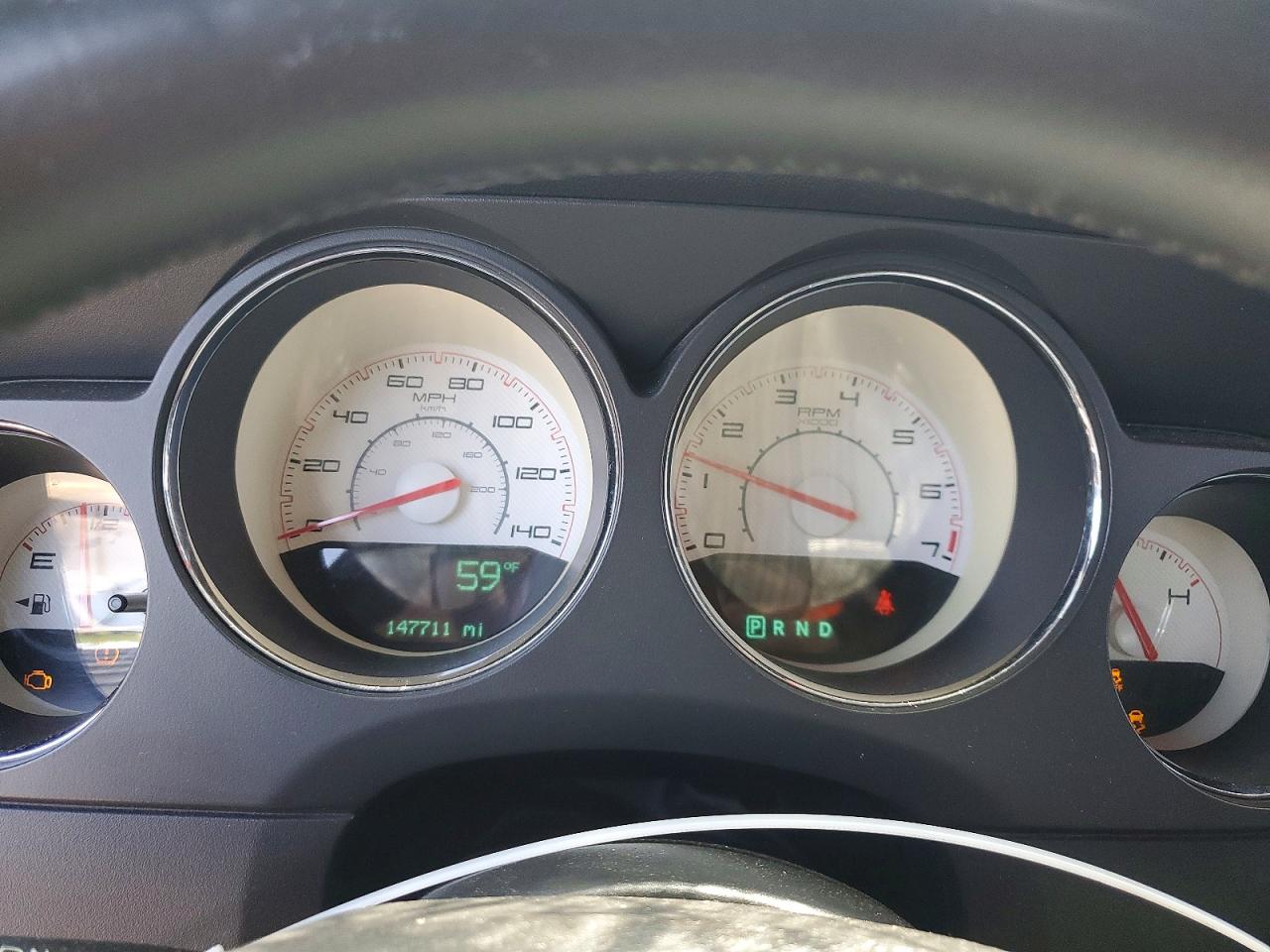 2013 Dodge Challenger Sxt Tan vin: 2C3CDYAG5DH705152