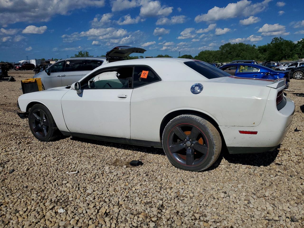 2014 Dodge Challenger Base White vin: 2C3CDYAG5EH112098