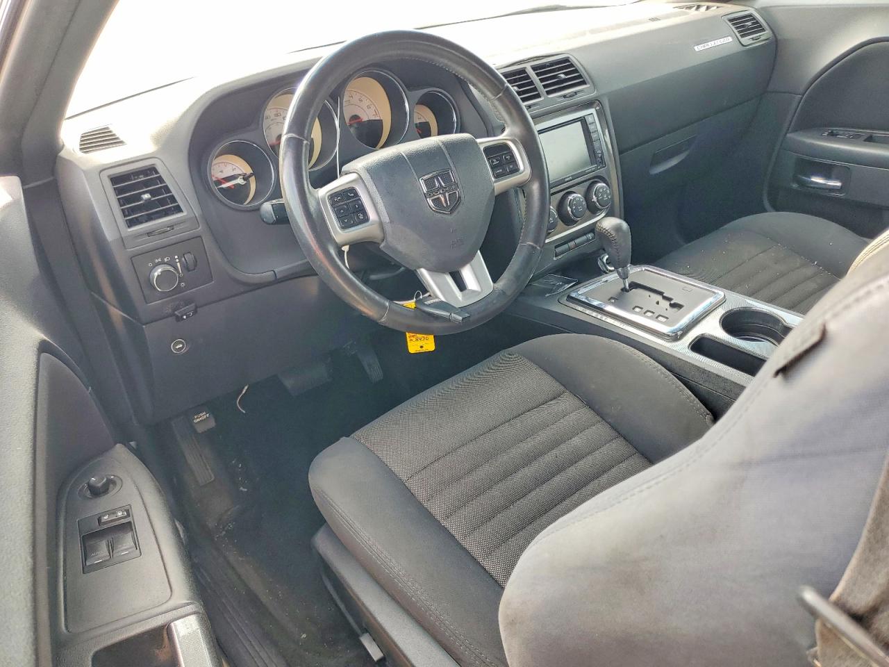 2014 Dodge Challenger Sxt White vin: 2C3CDYAG5EH258470