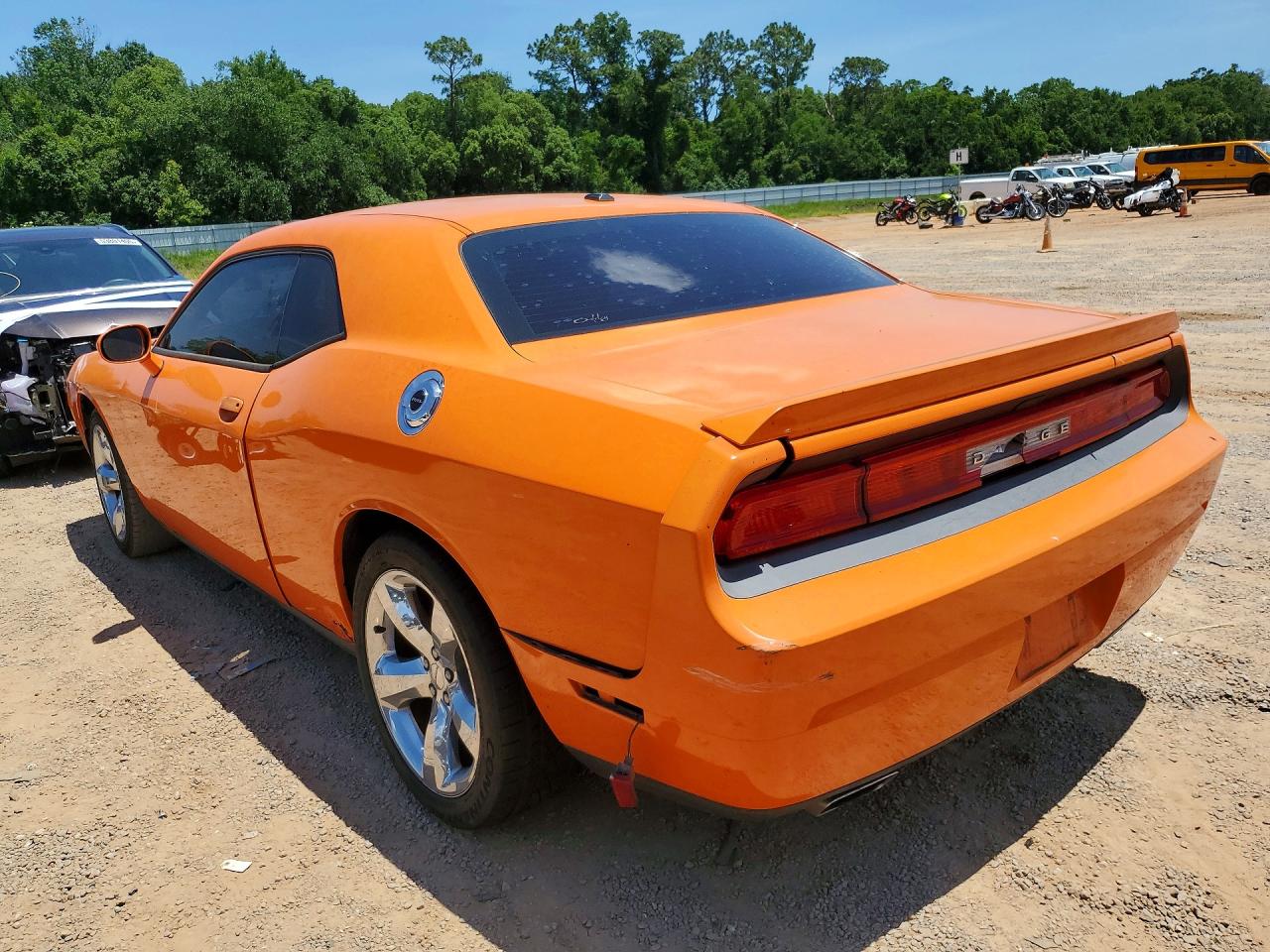 2012 Dodge Challenger Sxt Orange vin: 2C3CDYAG6CH135130