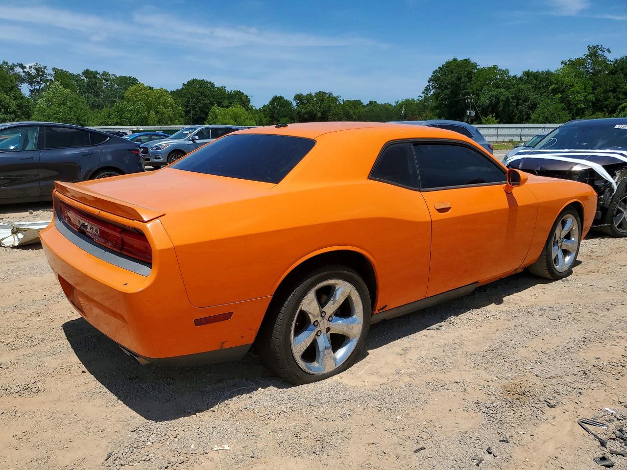 2012 Dodge Challenger Sxt Orange vin: 2C3CDYAG6CH135130