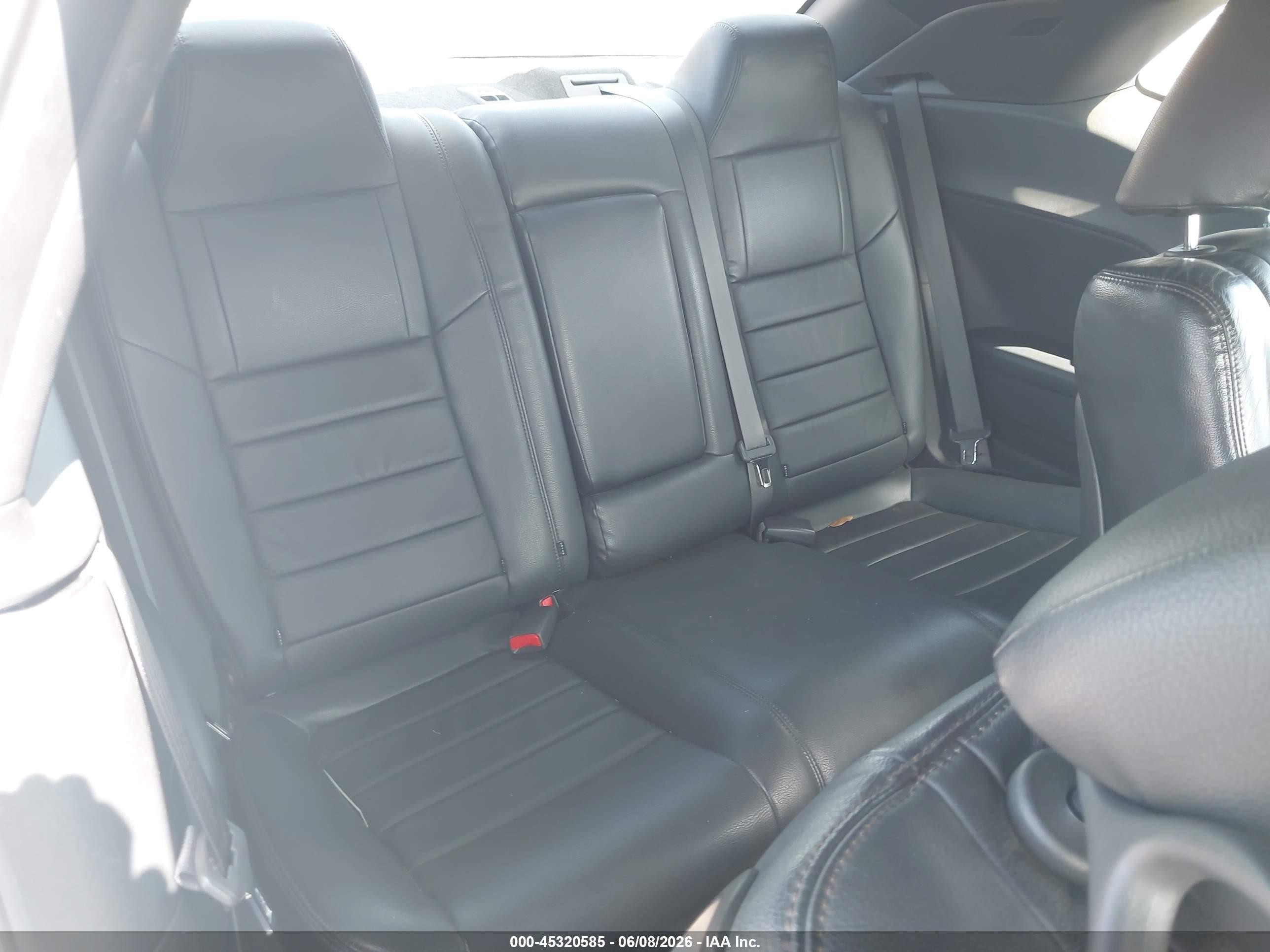 2012 Dodge Challenger Sxt White vin: 2C3CDYAG6CH246681