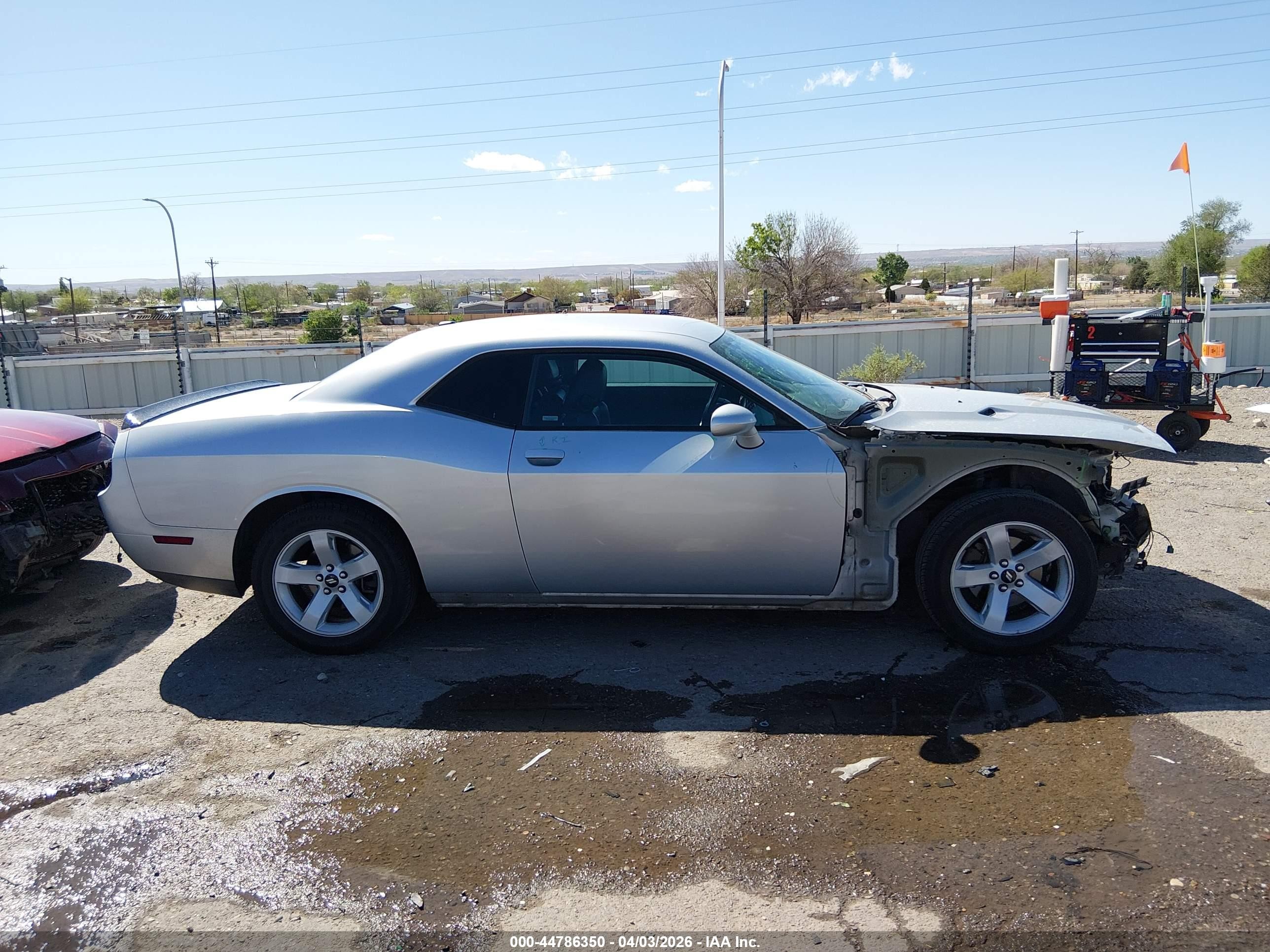 2012 Dodge Challenger Sxt Серебряный vin: 2C3CDYAG6CH257955