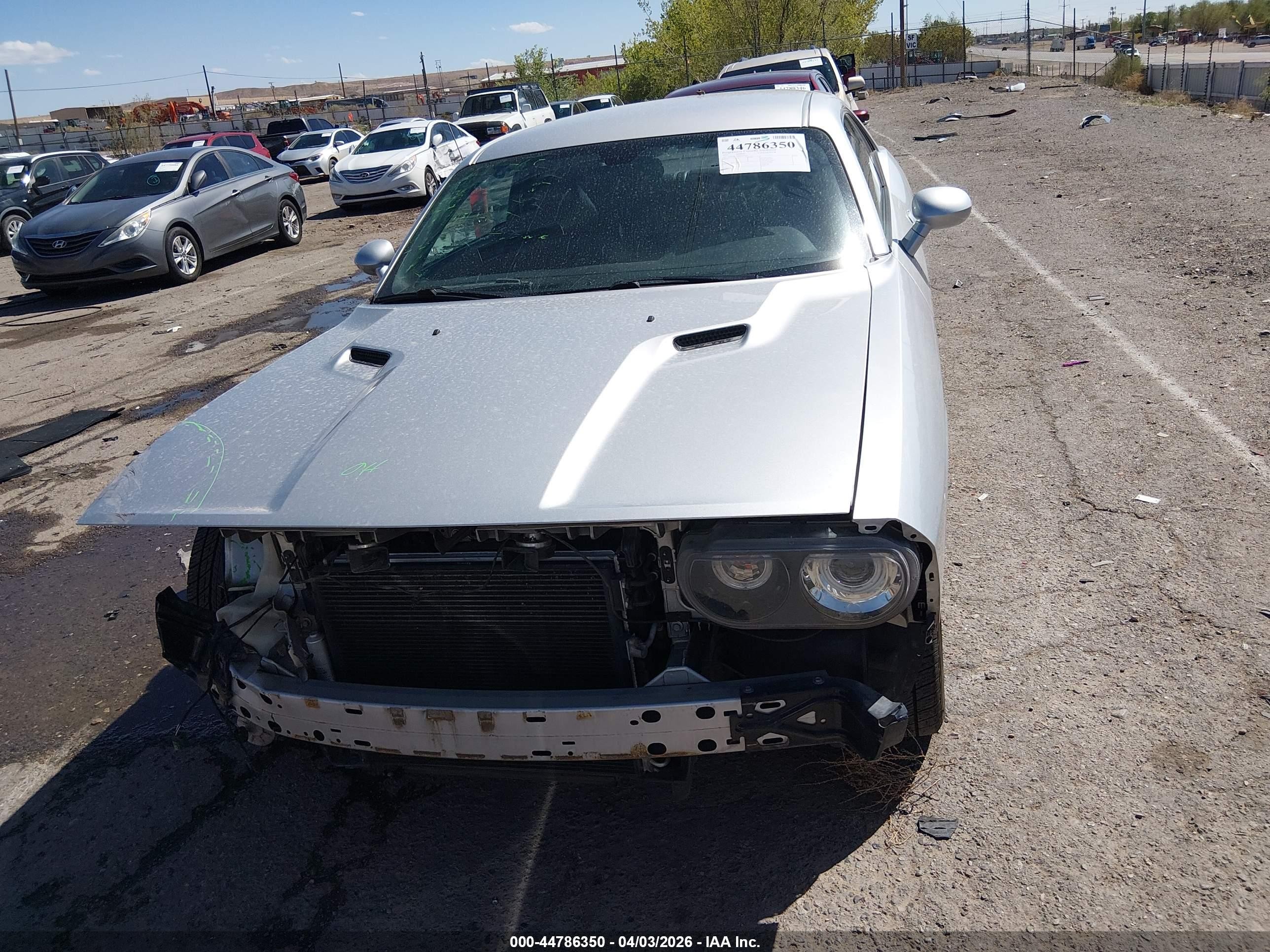 2012 Dodge Challenger Sxt Серебряный vin: 2C3CDYAG6CH257955
