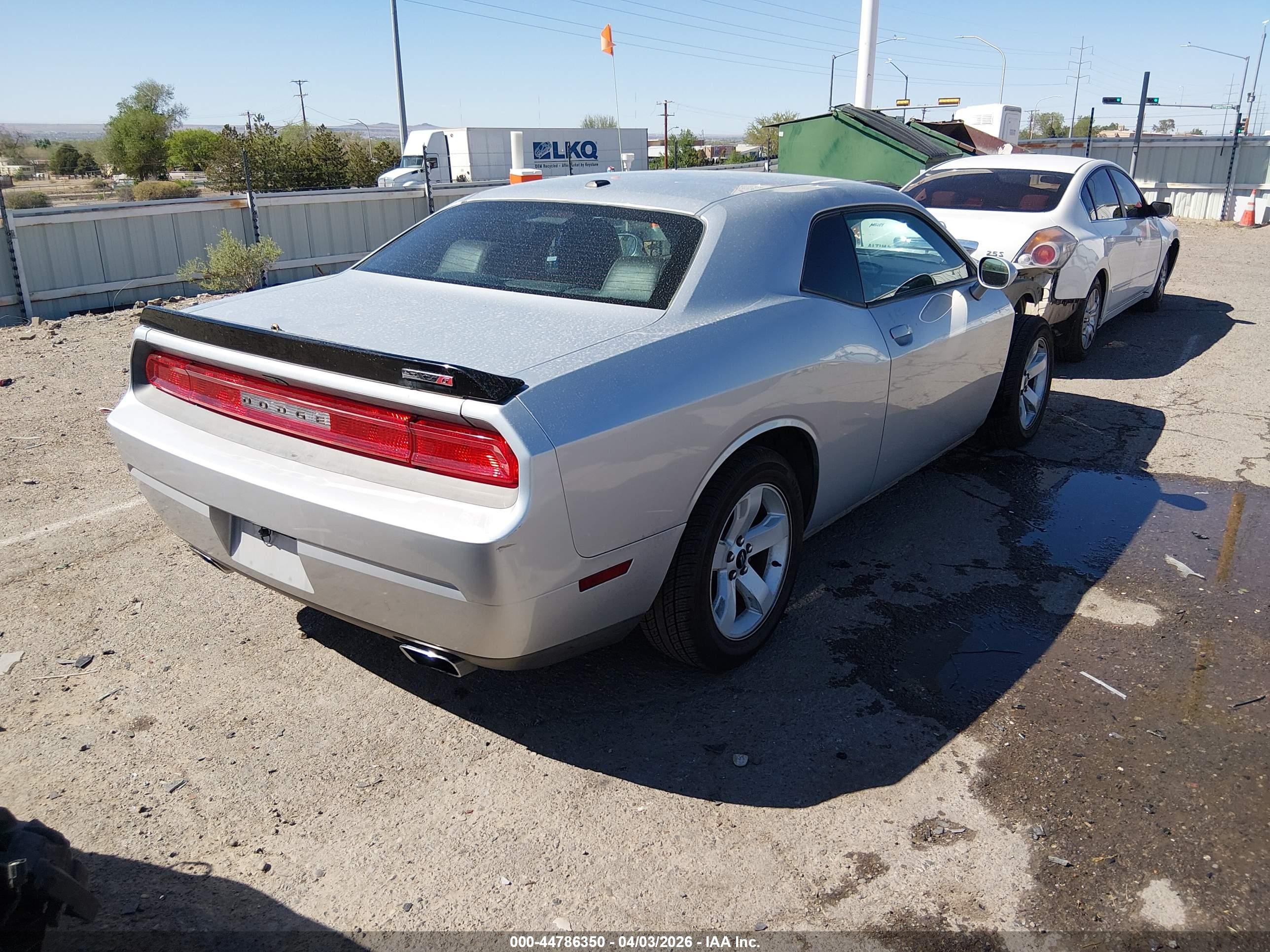 2012 Dodge Challenger Sxt Серебряный vin: 2C3CDYAG6CH257955
