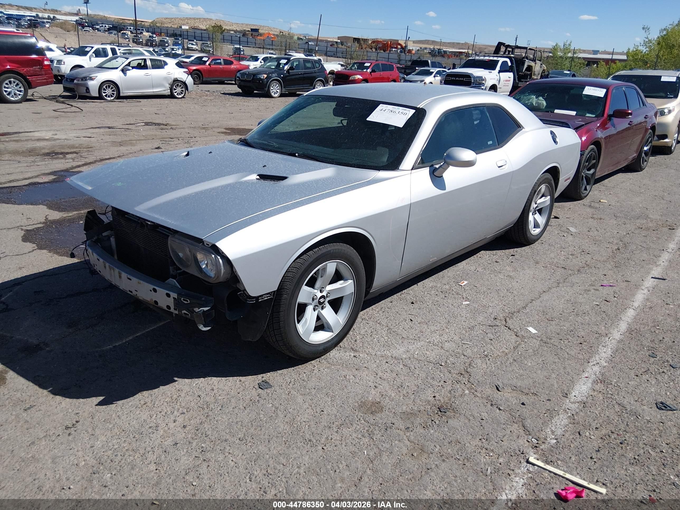 2012 Dodge Challenger Sxt Серебряный vin: 2C3CDYAG6CH257955
