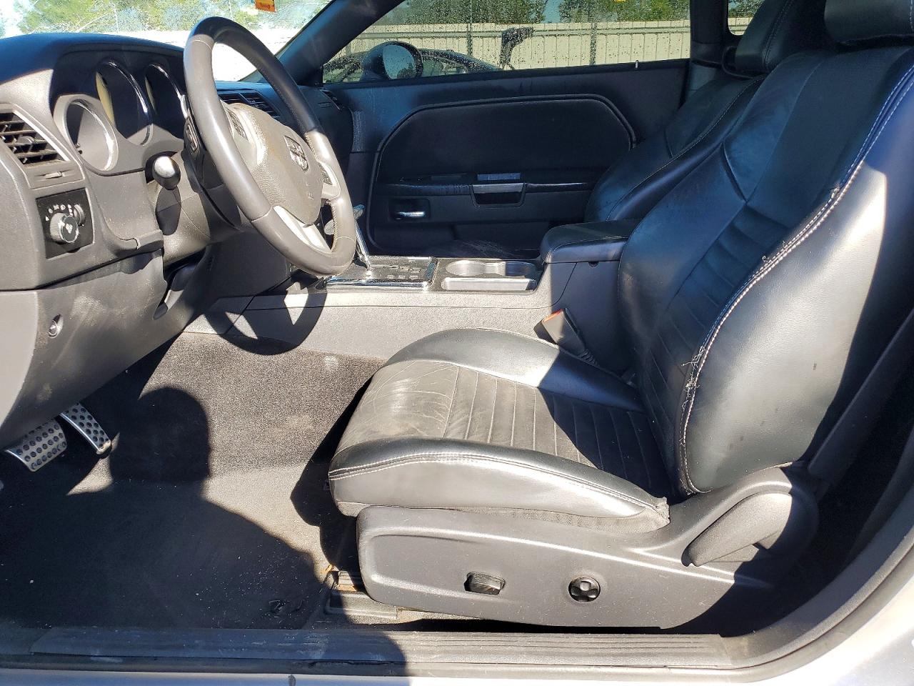 2013 Dodge Challenger Sxt Silver vin: 2C3CDYAG6DH642000