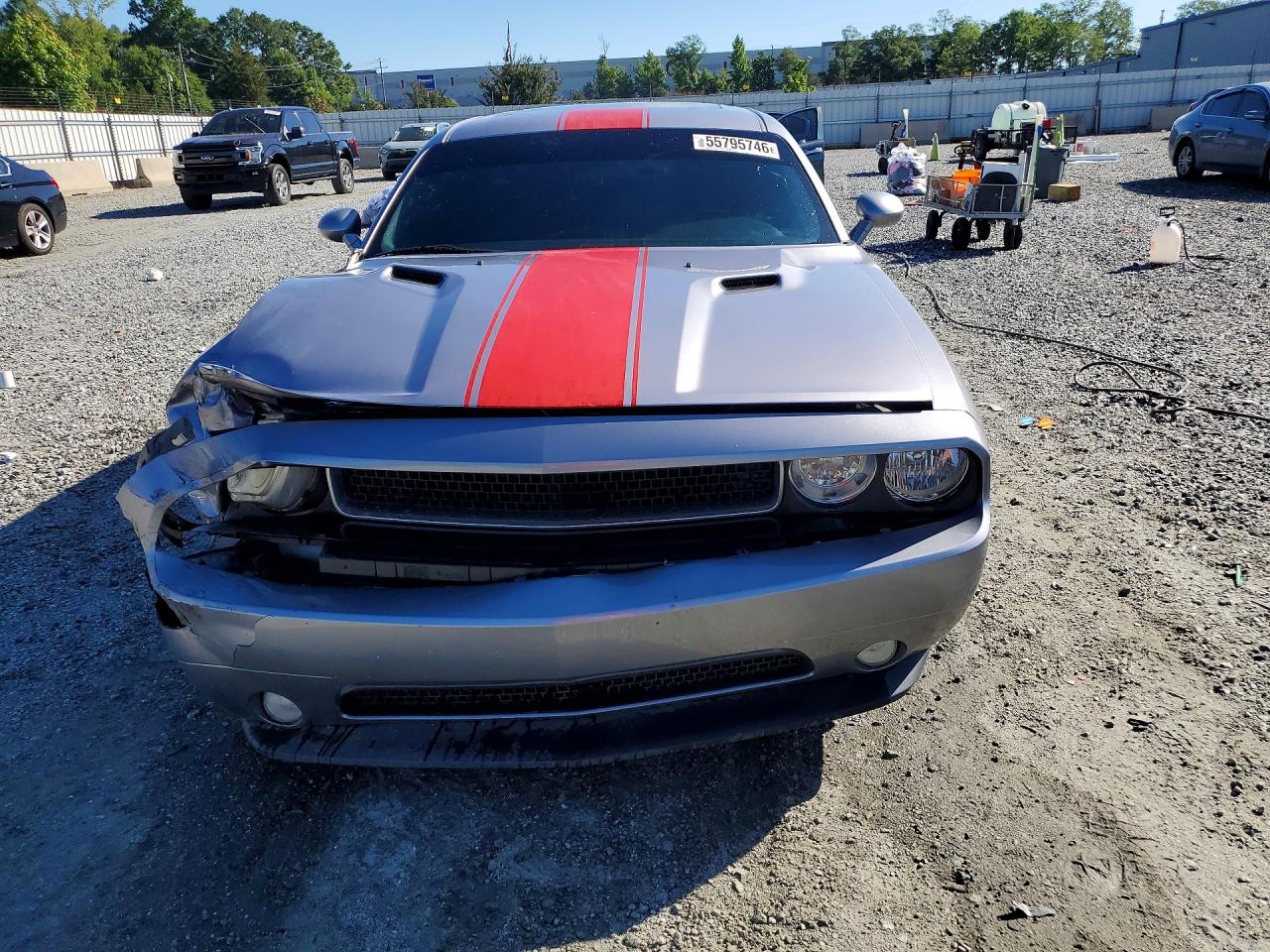 2013 Dodge Challenger Sxt Silver vin: 2C3CDYAG6DH642000