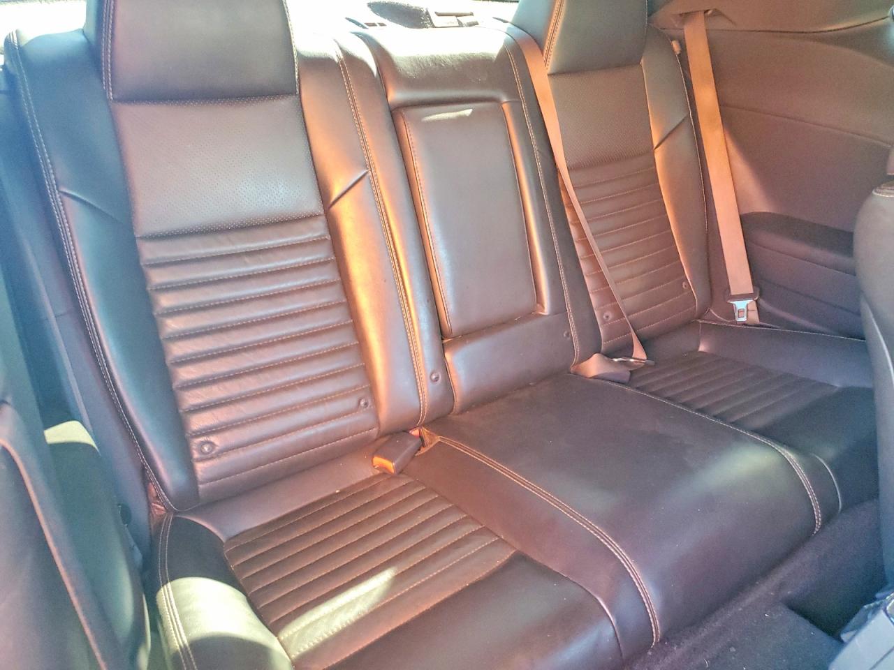 2013 Dodge Challenger Sxt Silver vin: 2C3CDYAG6DH642000