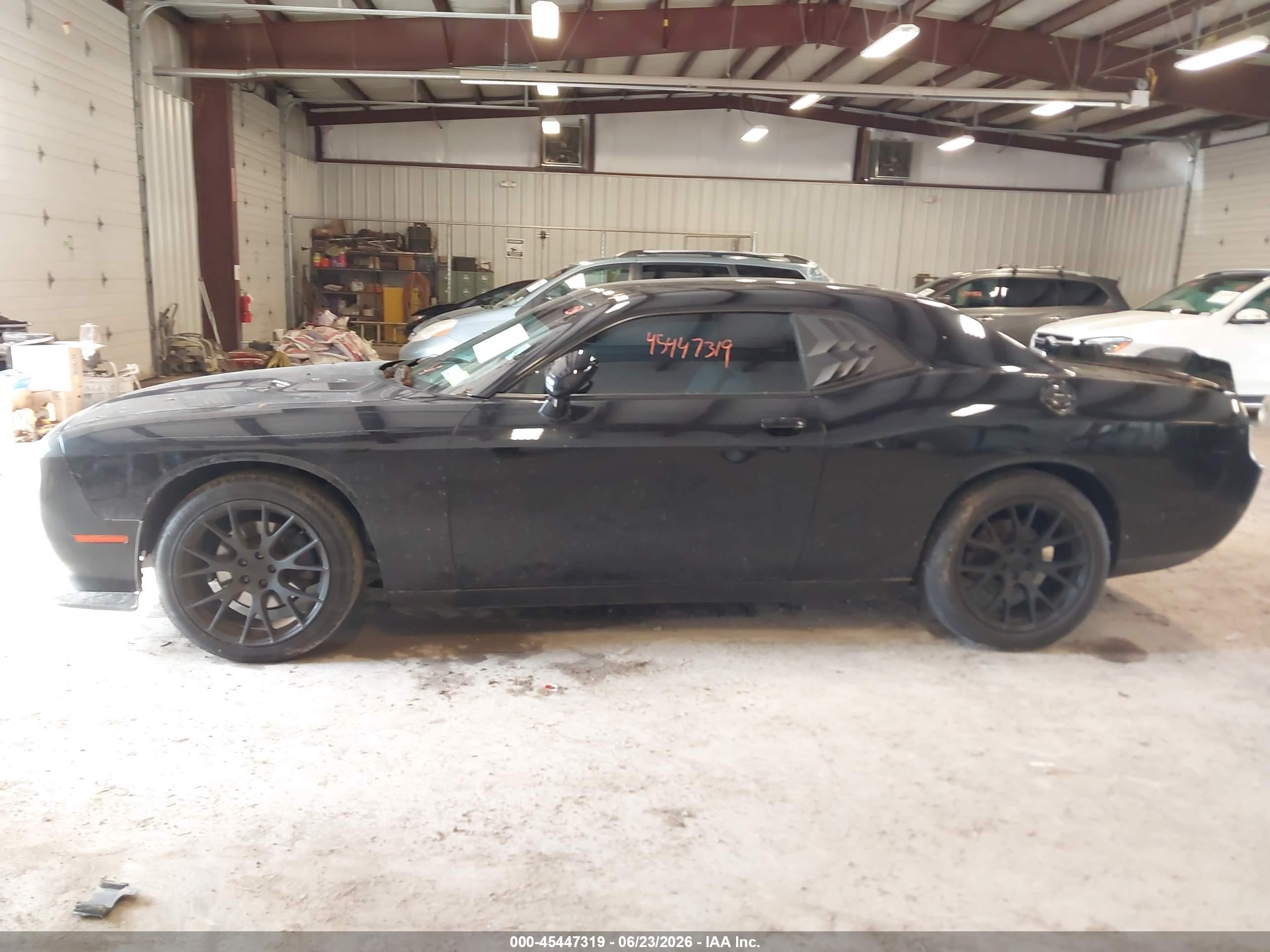 2013 Dodge Challenger Sxt Black vin: 2C3CDYAG6DH649495