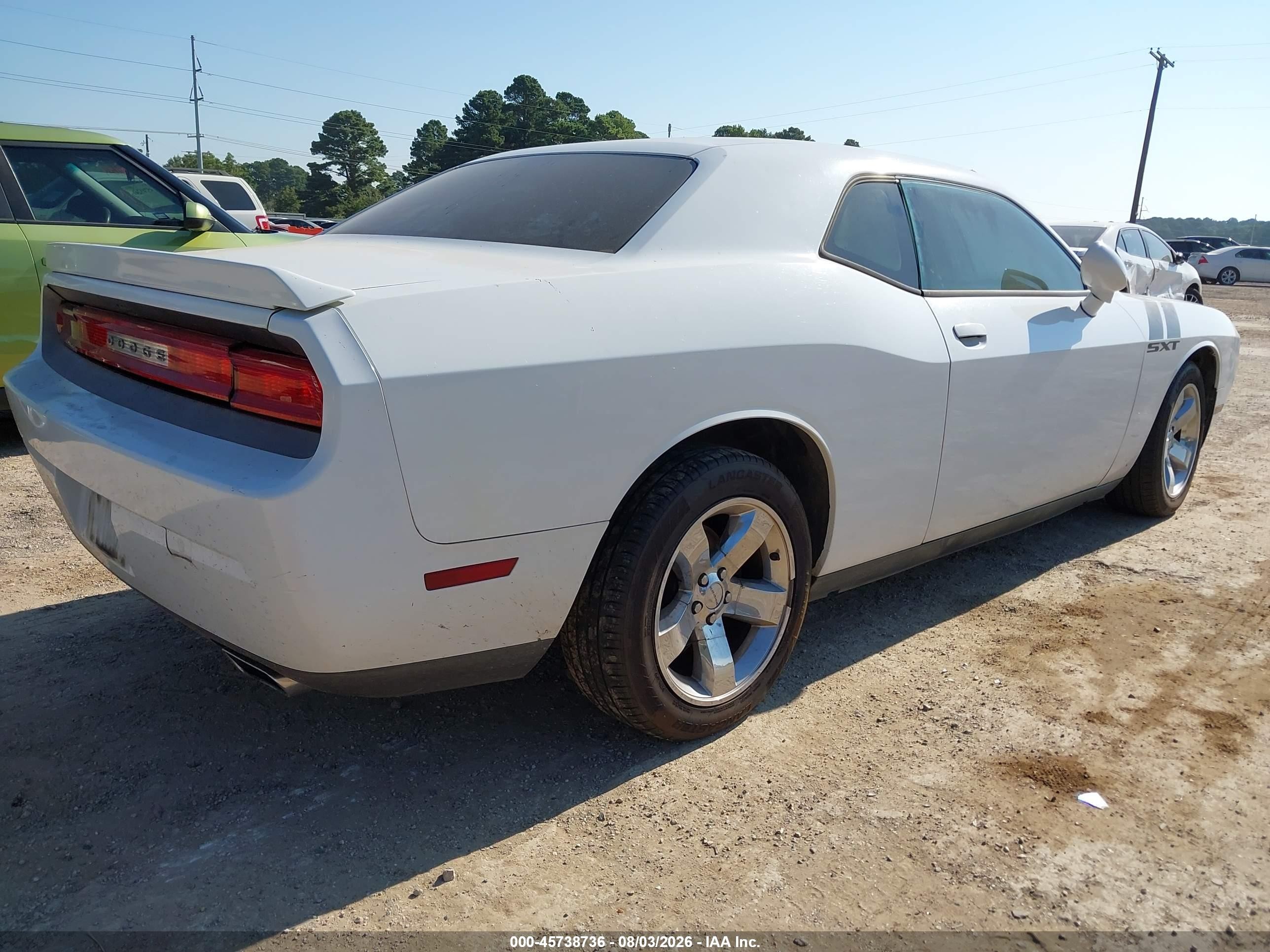 2013 Dodge Challenger Sxt Белый vin: 2C3CDYAG6DH718640