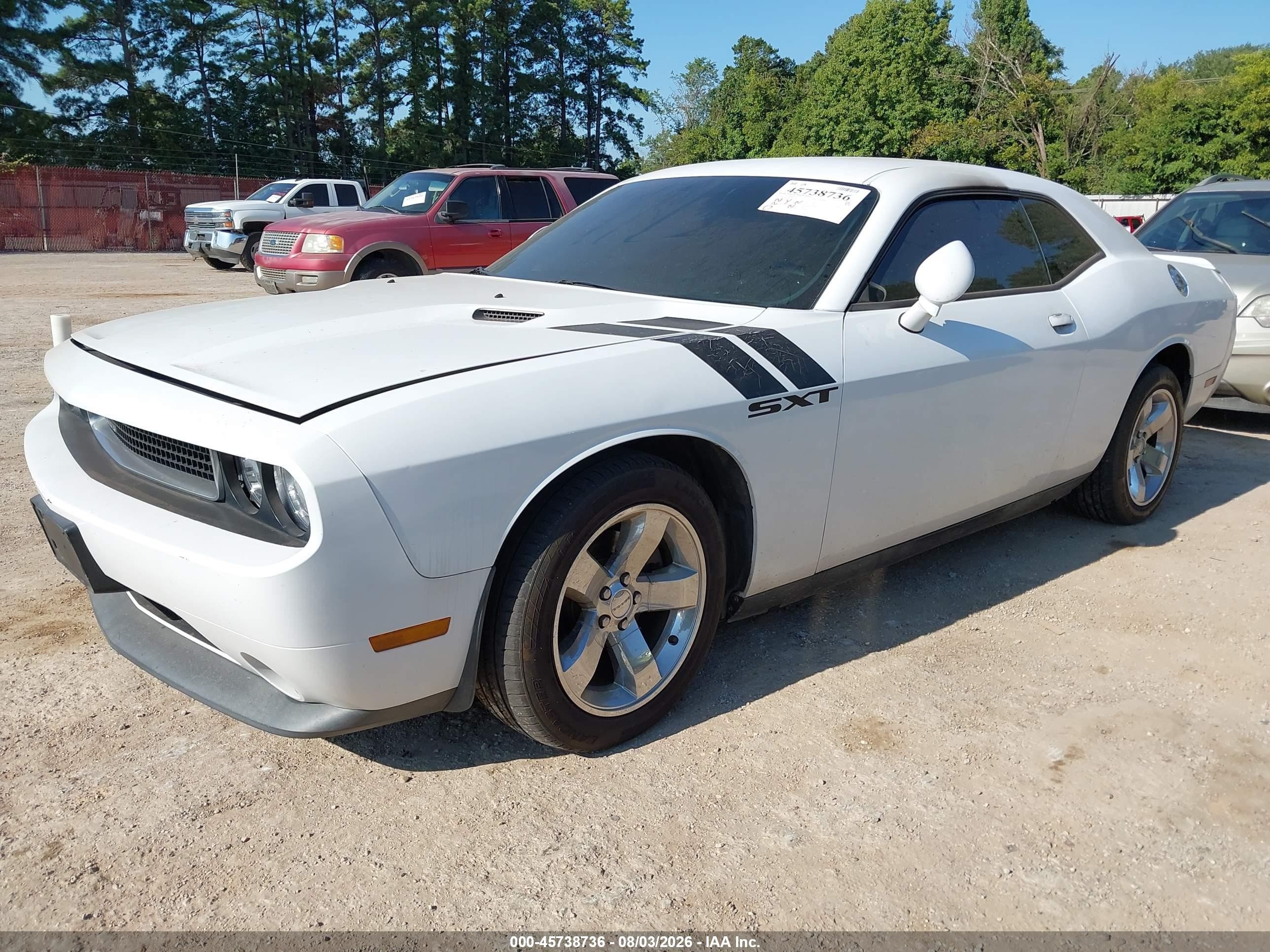 2013 Dodge Challenger Sxt Белый vin: 2C3CDYAG6DH718640