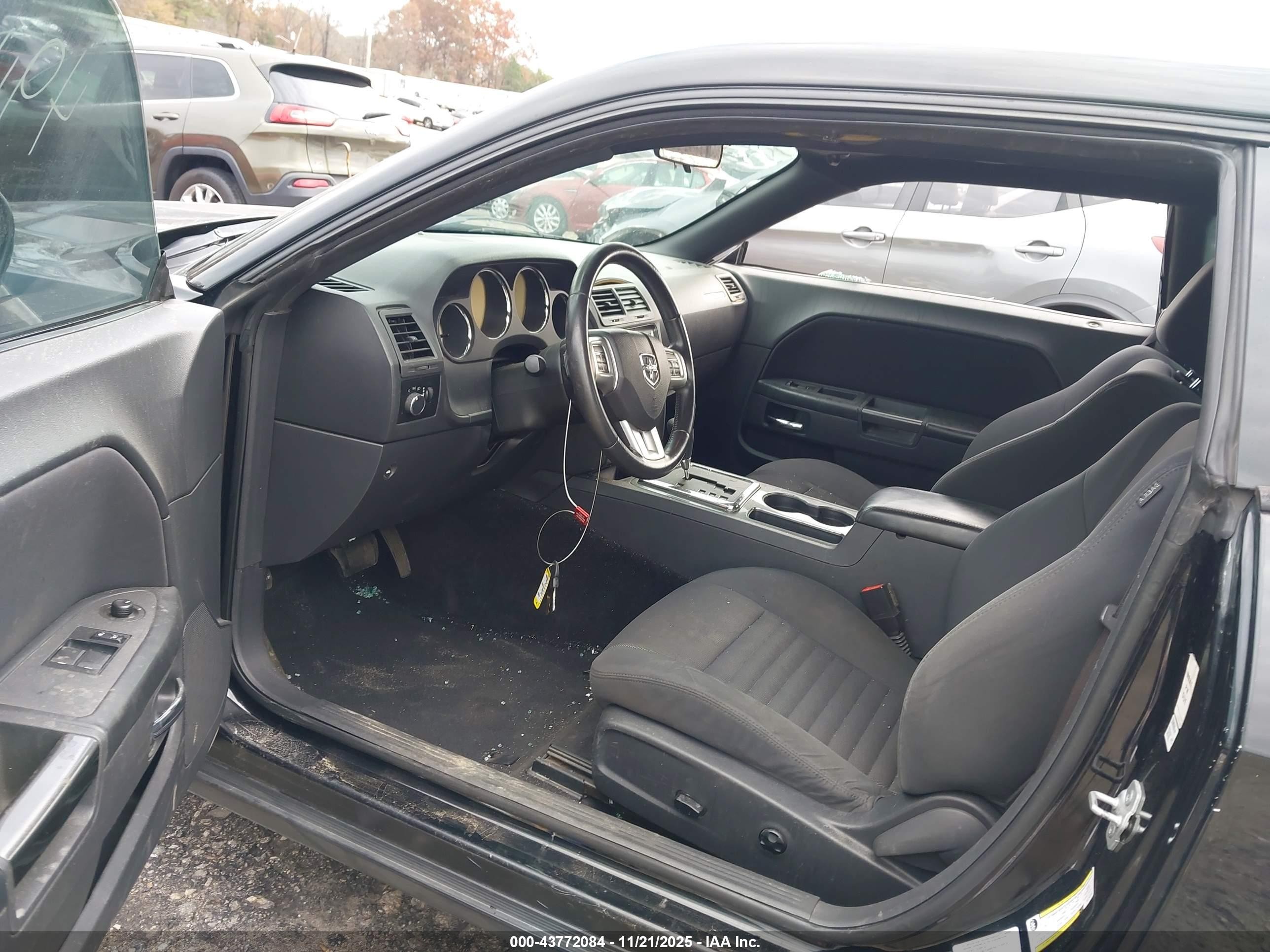 2013 Dodge Challenger Sxt Black vin: 2C3CDYAG6DH718749