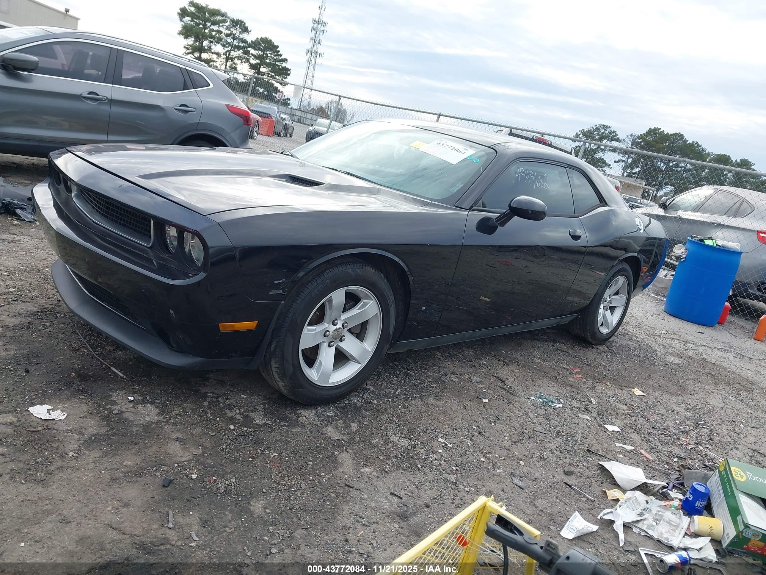 2013 Dodge Challenger Sxt Black vin: 2C3CDYAG6DH718749