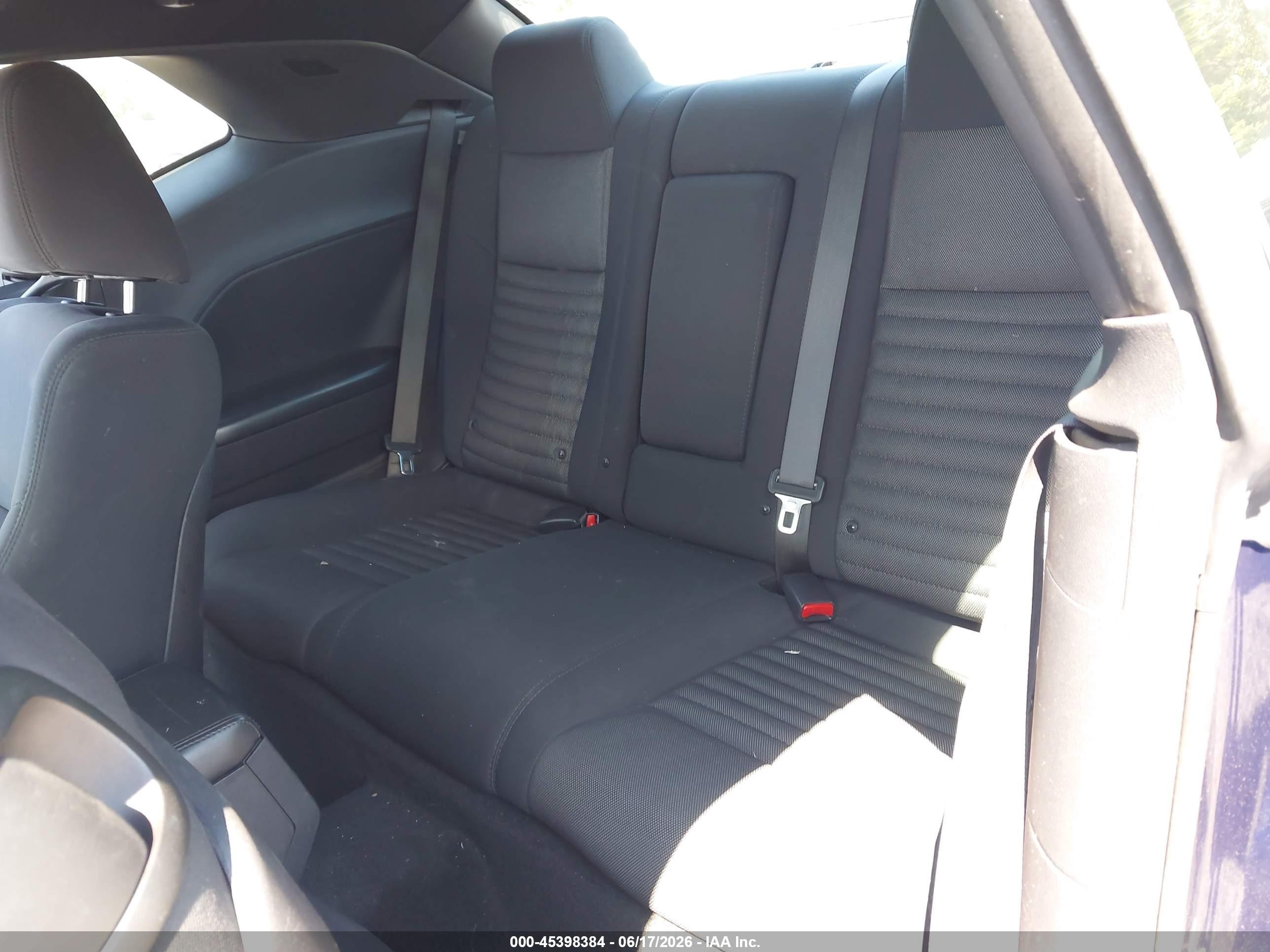 2014 Dodge Challenger Sxt Dark Blue vin: 2C3CDYAG6EH111431