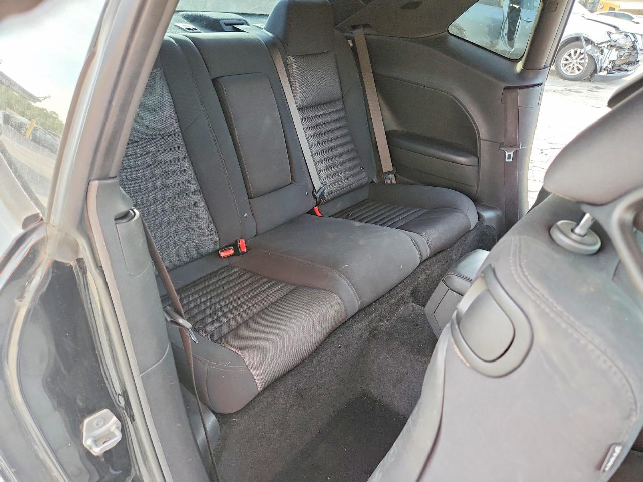 2014 Dodge Challenger Sxt Черный vin: 2C3CDYAG6EH126995