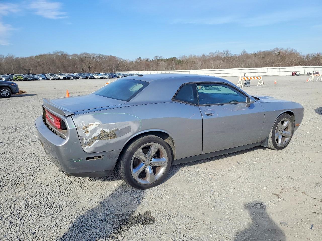 2014 Dodge Challenger Sxt Серебряный vin: 2C3CDYAG6EH195945
