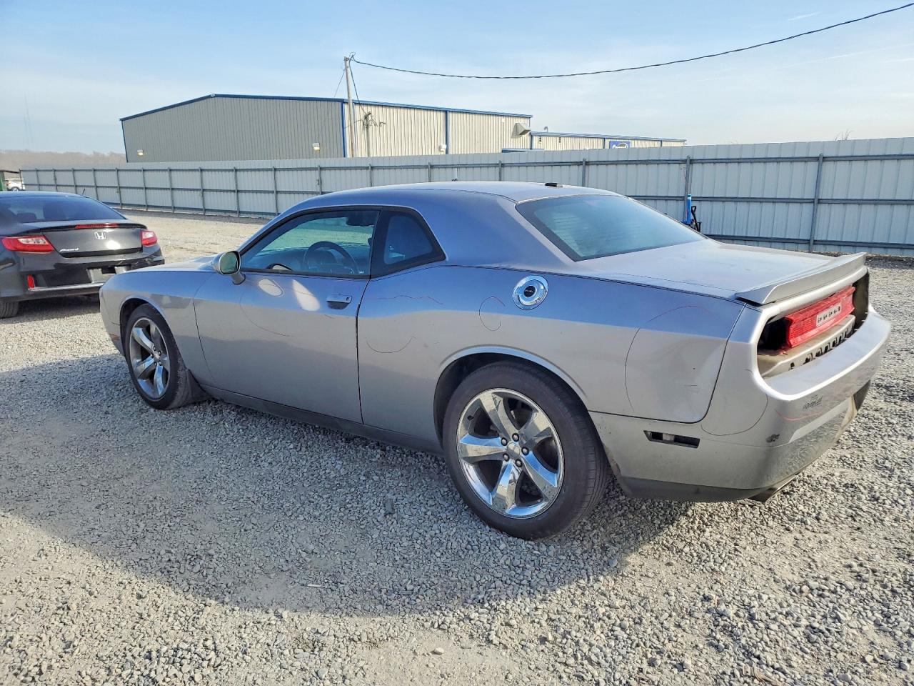 2014 Dodge Challenger Sxt Серебряный vin: 2C3CDYAG6EH195945
