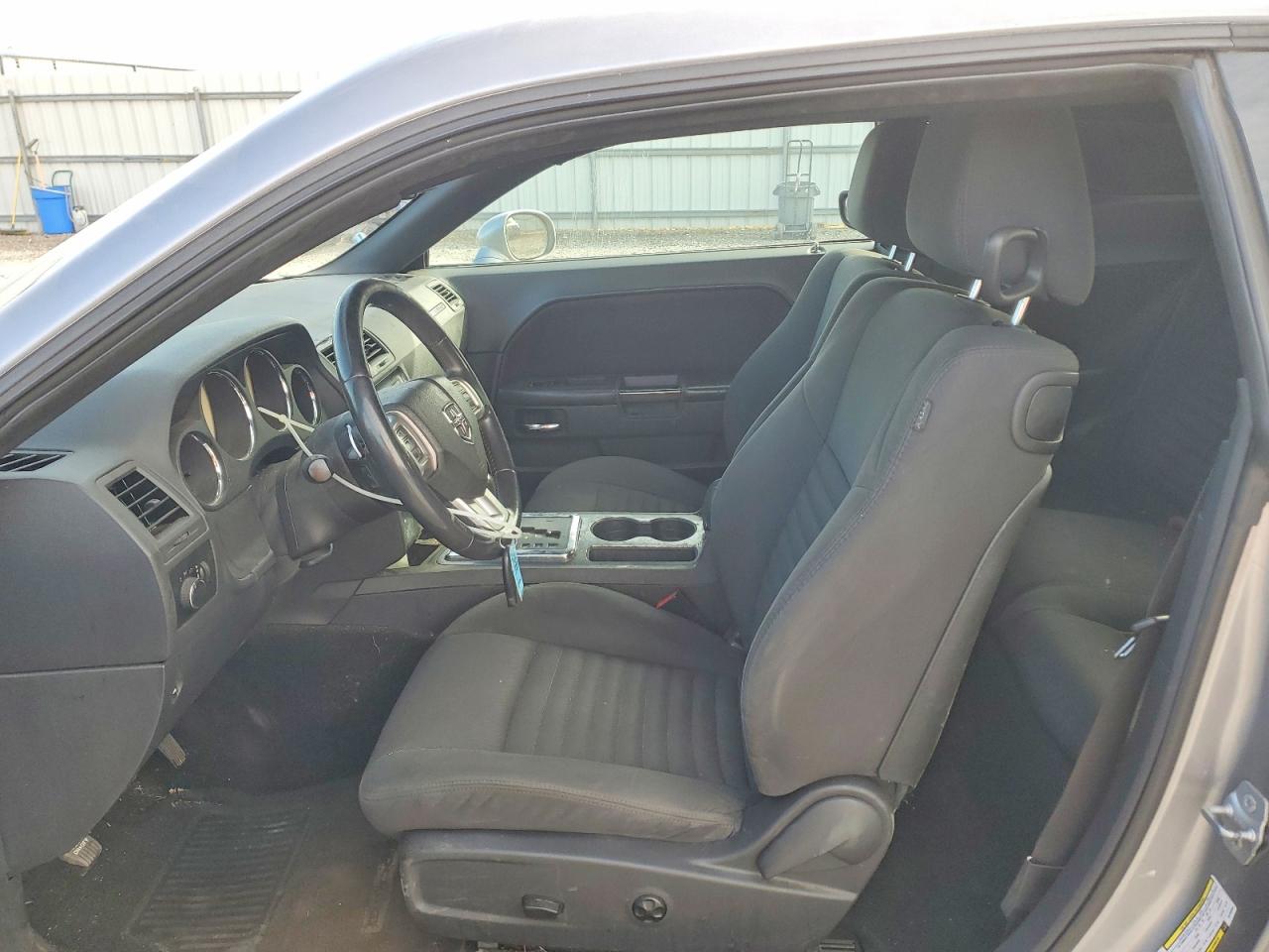 2014 Dodge Challenger Sxt Серебряный vin: 2C3CDYAG6EH195945