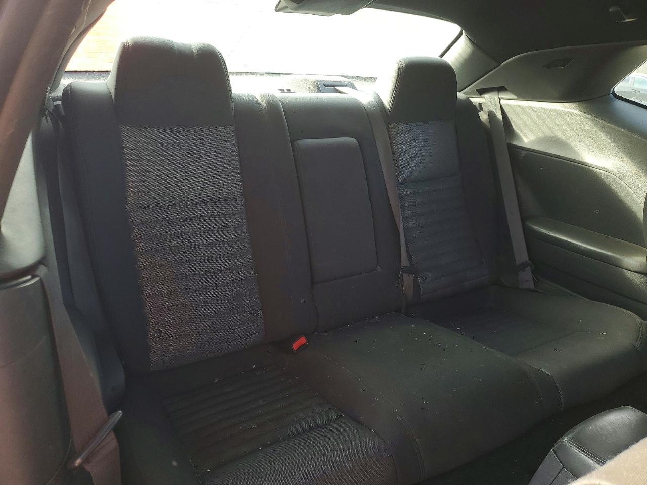 2014 Dodge Challenger Sxt Серебряный vin: 2C3CDYAG6EH195945